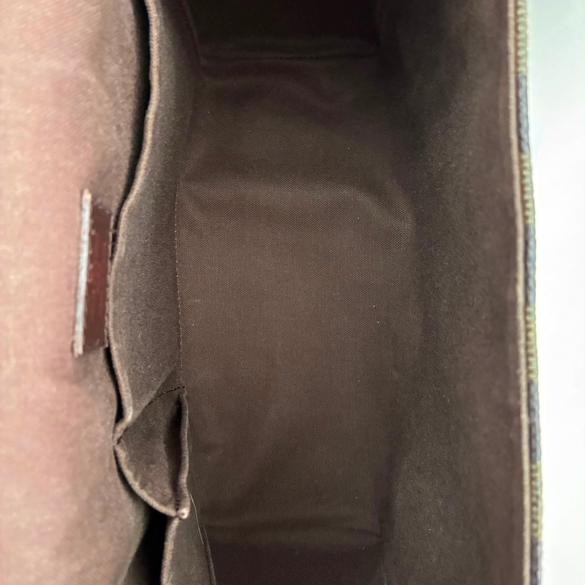 Louis Vuitton Reporter Melville Damier Ebene