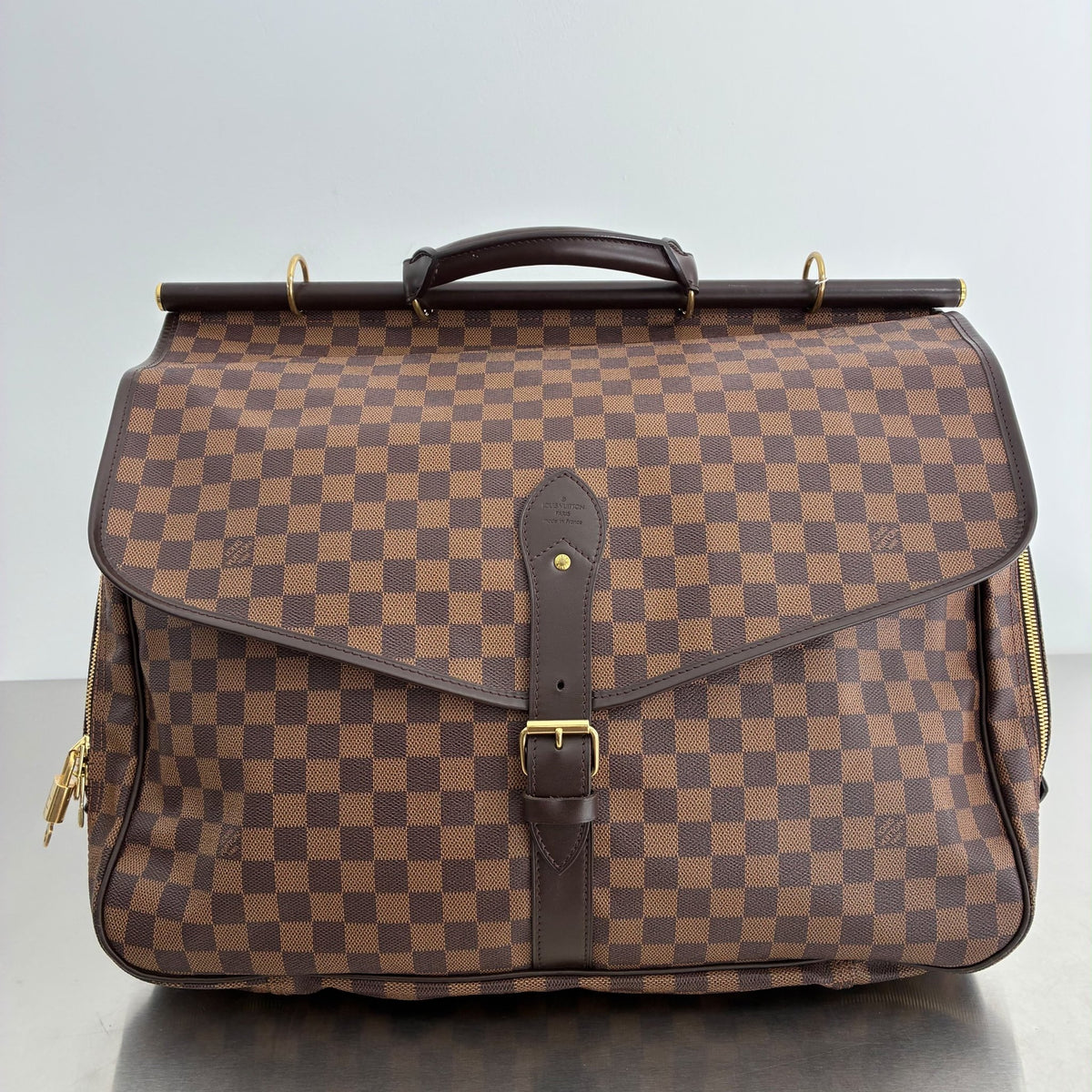 Louis Vuitton Sac Chasse Damier Ebene
