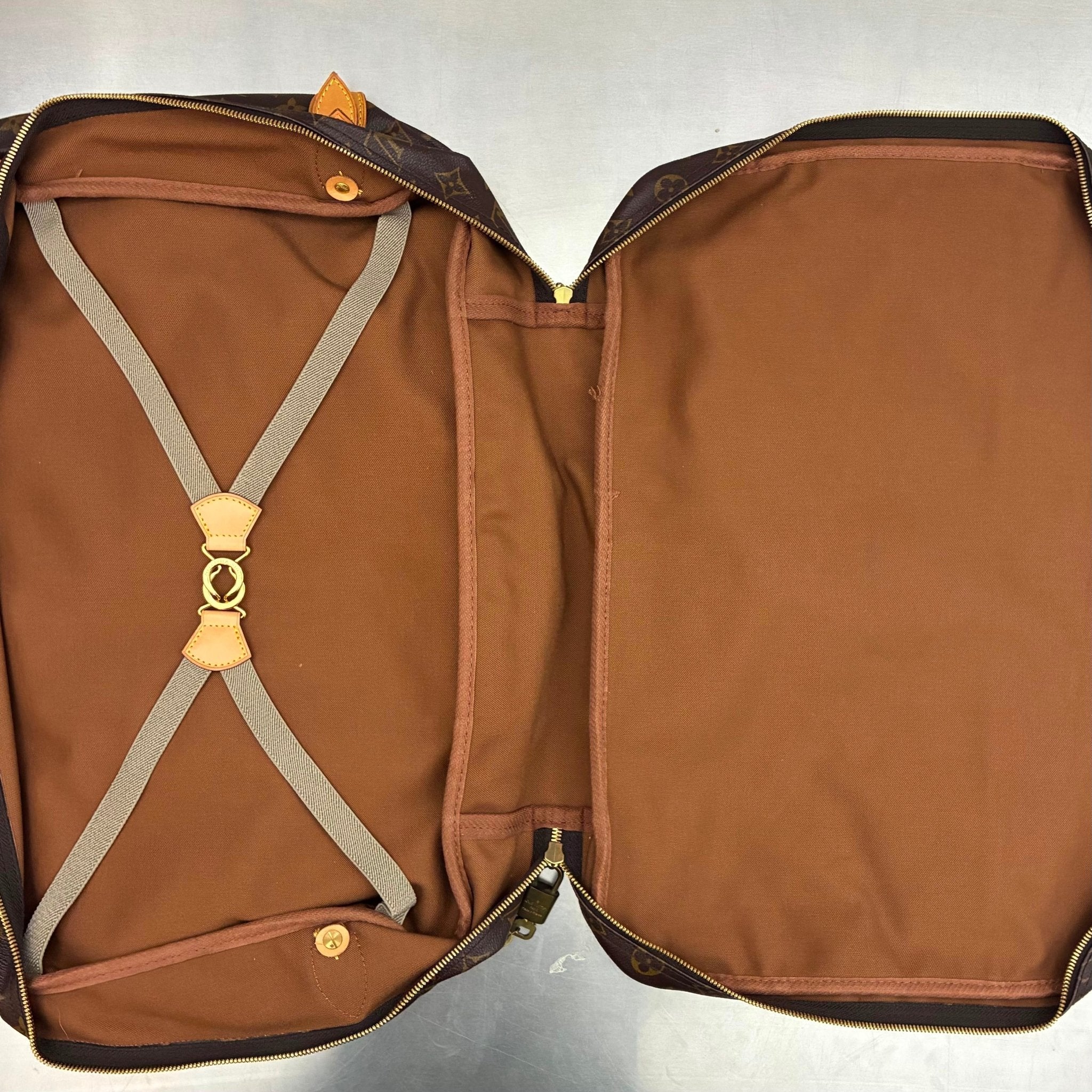 Louis Vuitton Sac Chasse Monogram