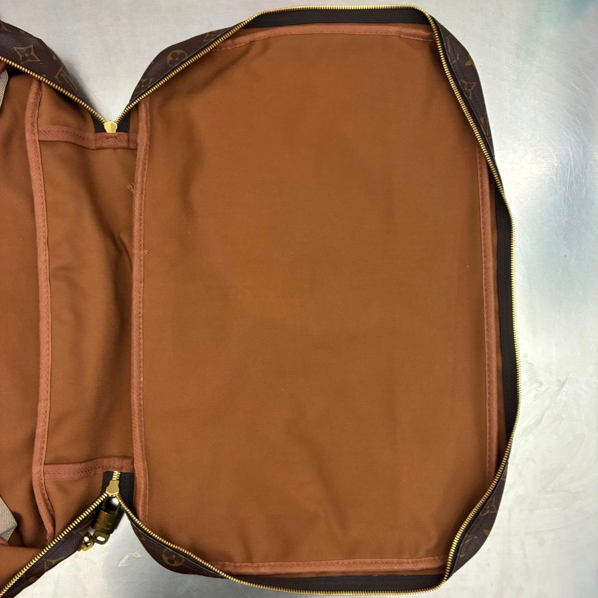 Louis Vuitton Sac Chasse Monogram