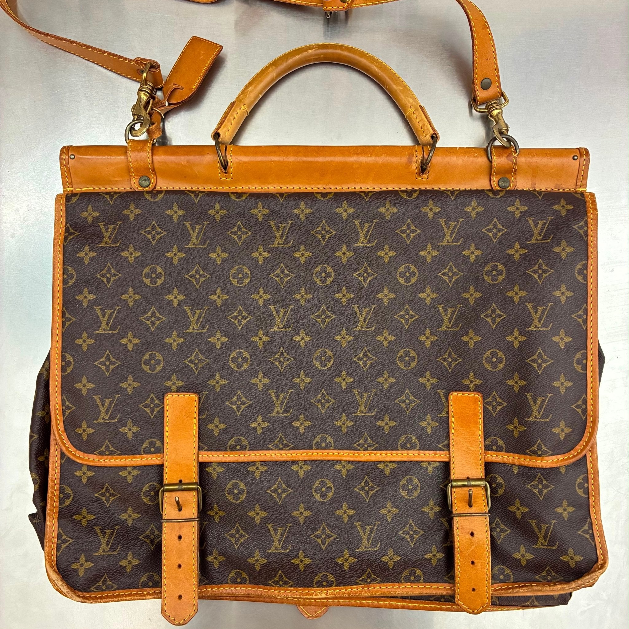Louis Vuitton Sac de Chasse Monogam
