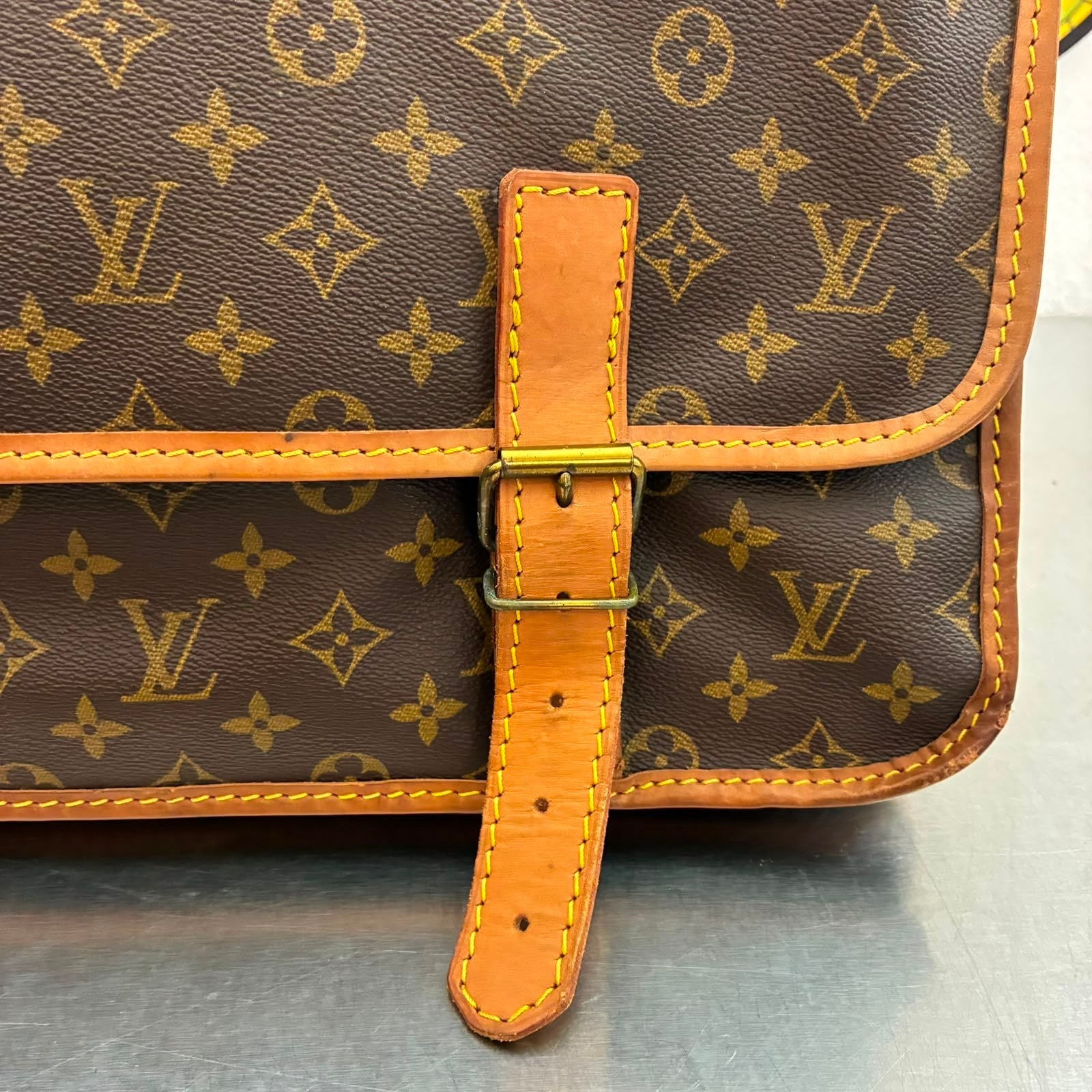 Louis Vuitton Sac de Chasse Monogam von 1989