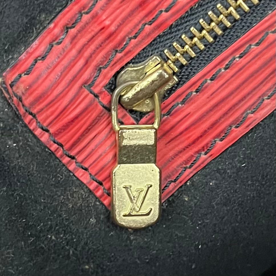 Louis Vuitton Sac Noé Petit Epi