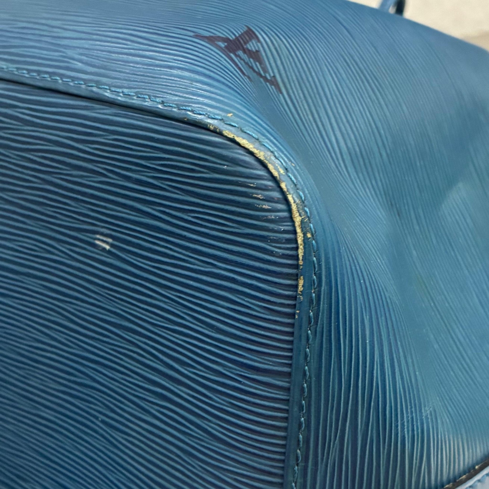 Louis Vuitton Sac Noé Petit Epi