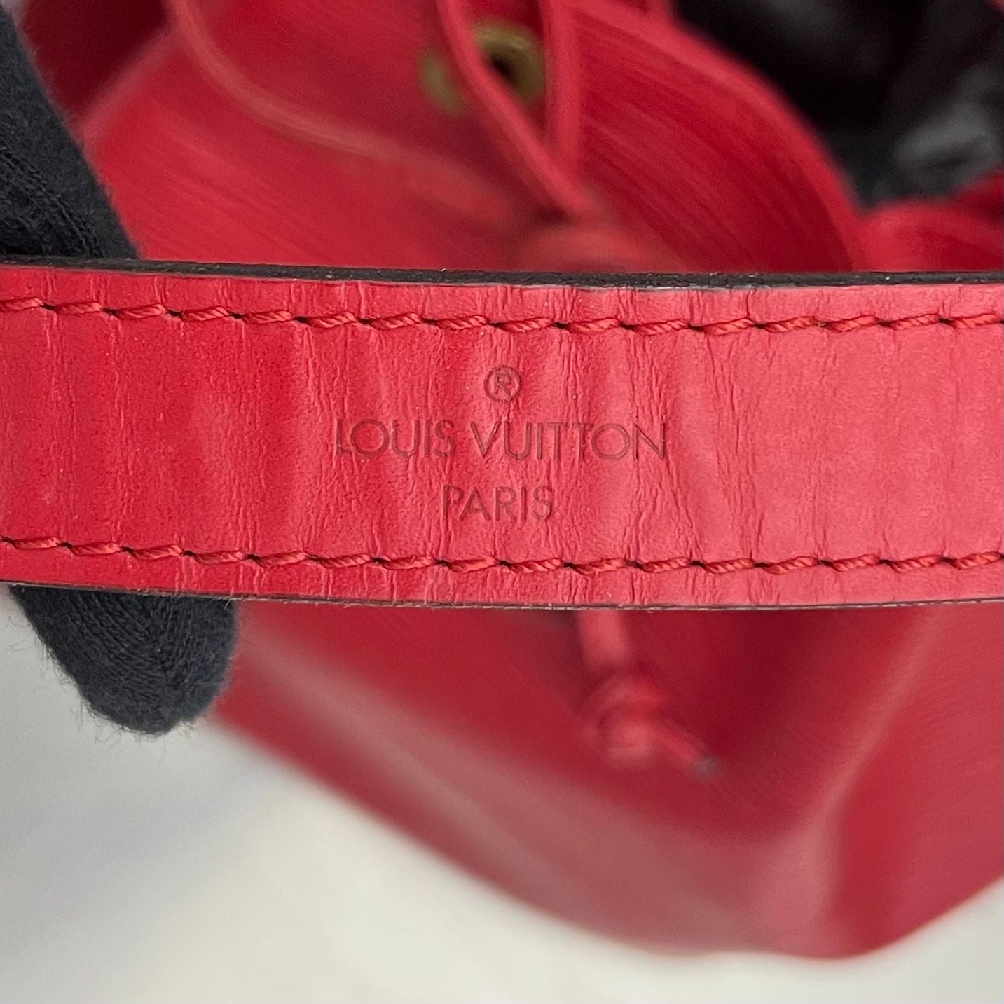 Louis Vuitton Sac Noé Petit Epi