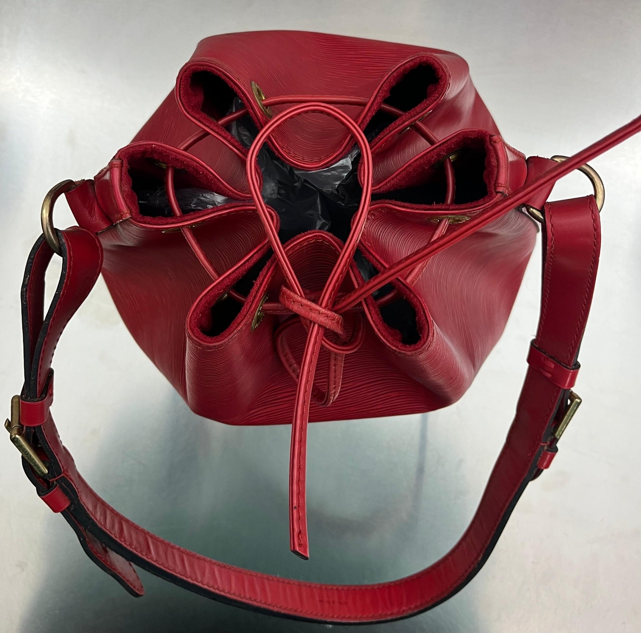 Louis Vuitton Sac Noé Petit EPI