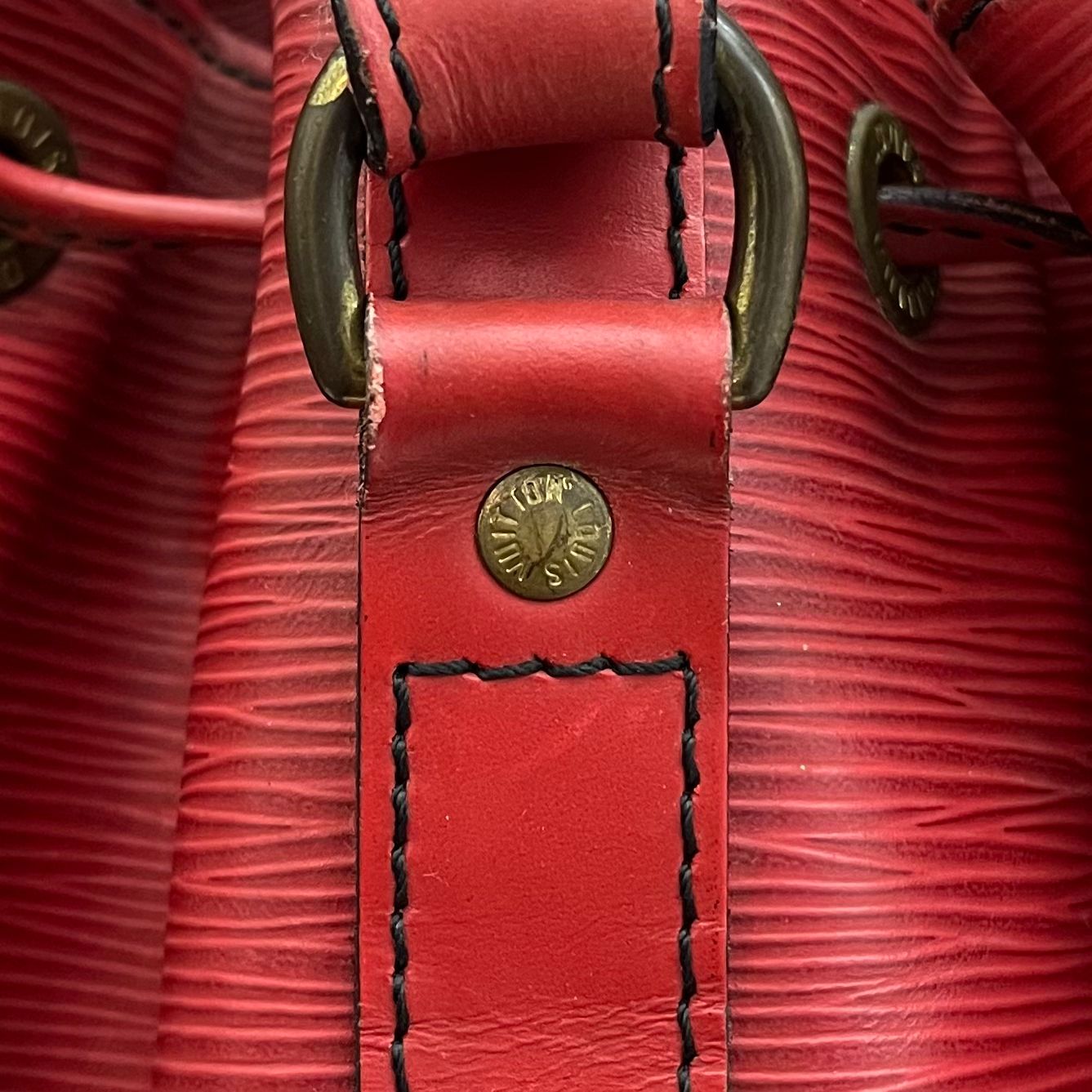 Louis Vuitton Sac Noé Petit Epi