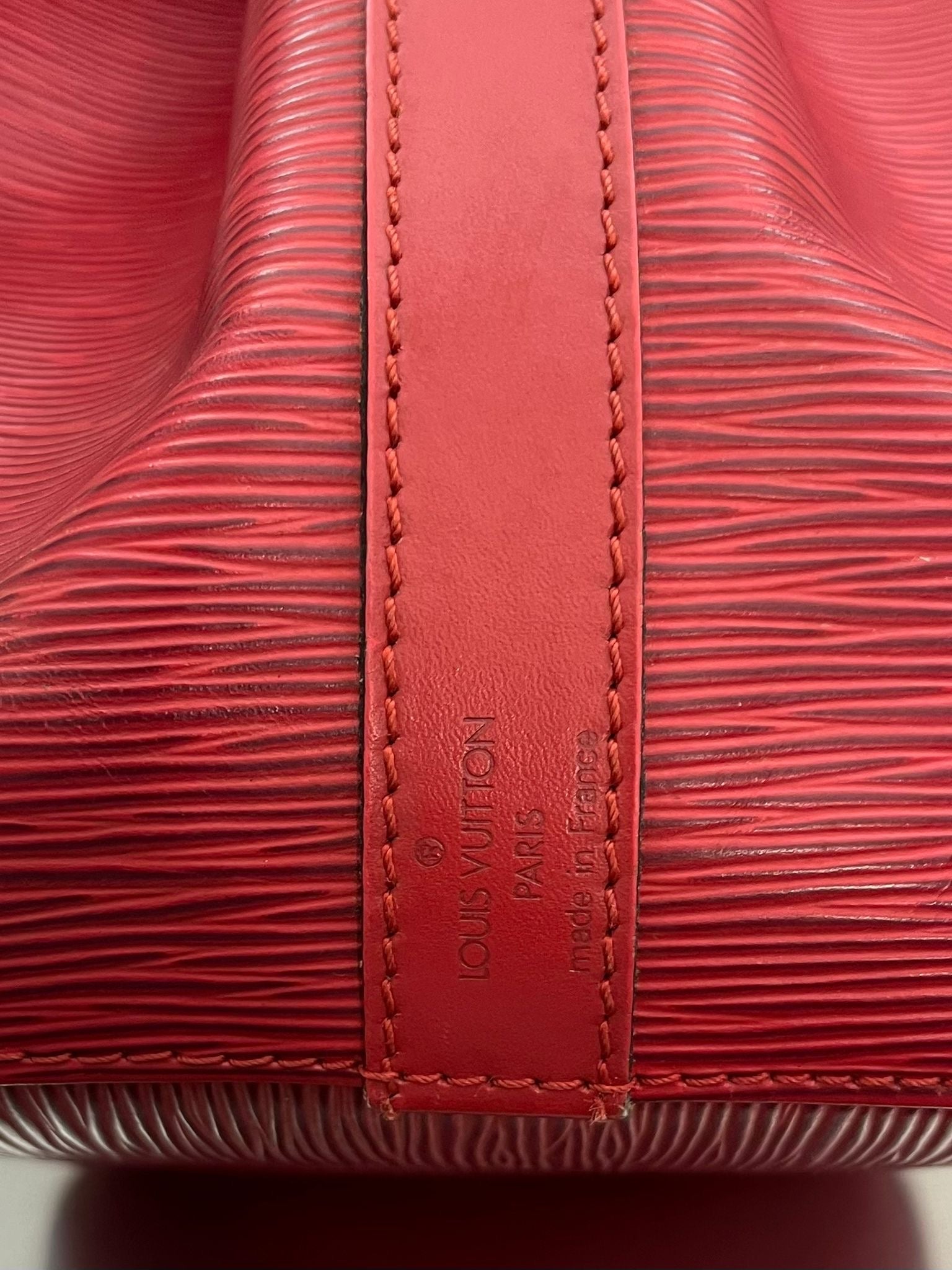 Louis Vuitton Sac Noé Petit EPI