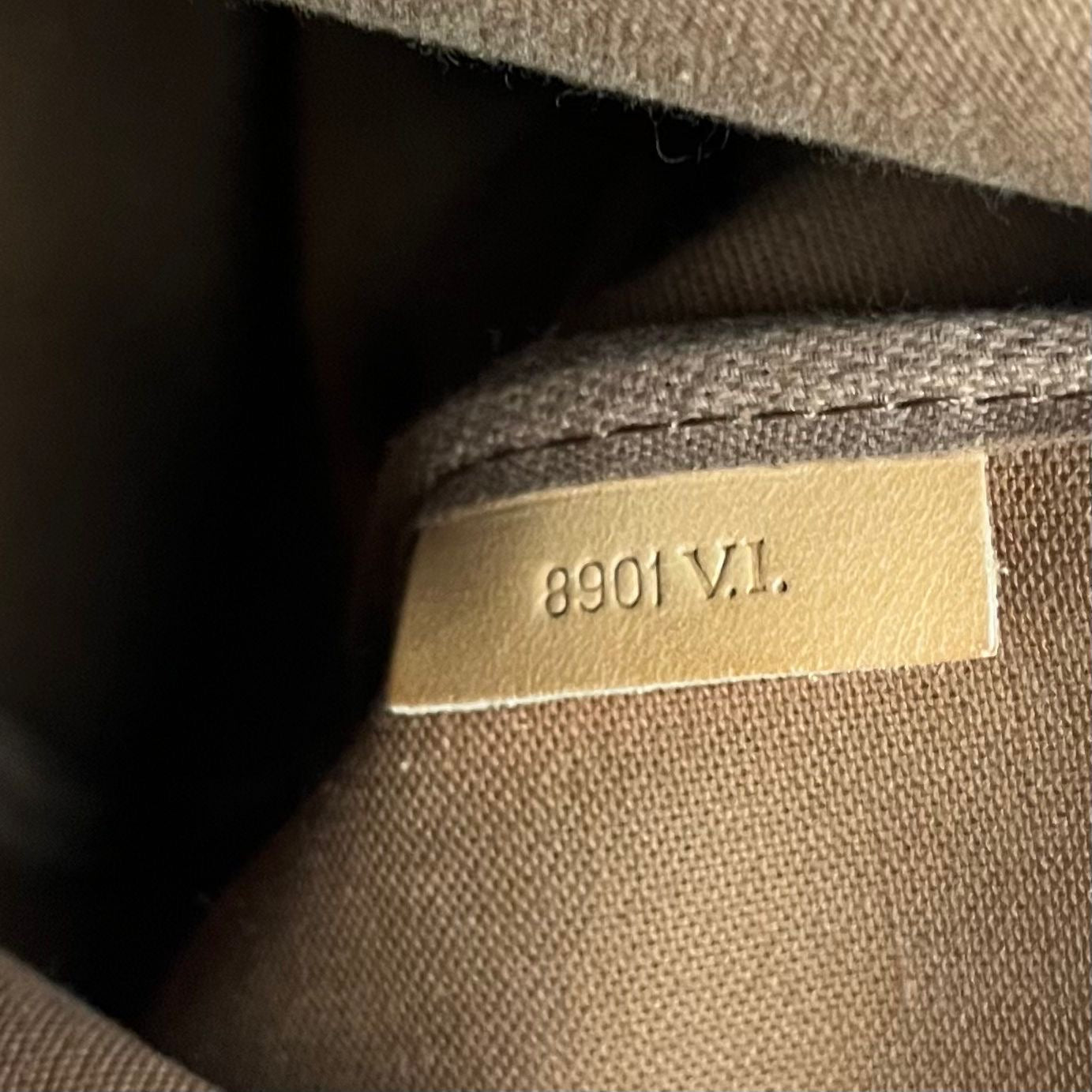 Louis Vuitton Saumur 35 Monogram von 1989