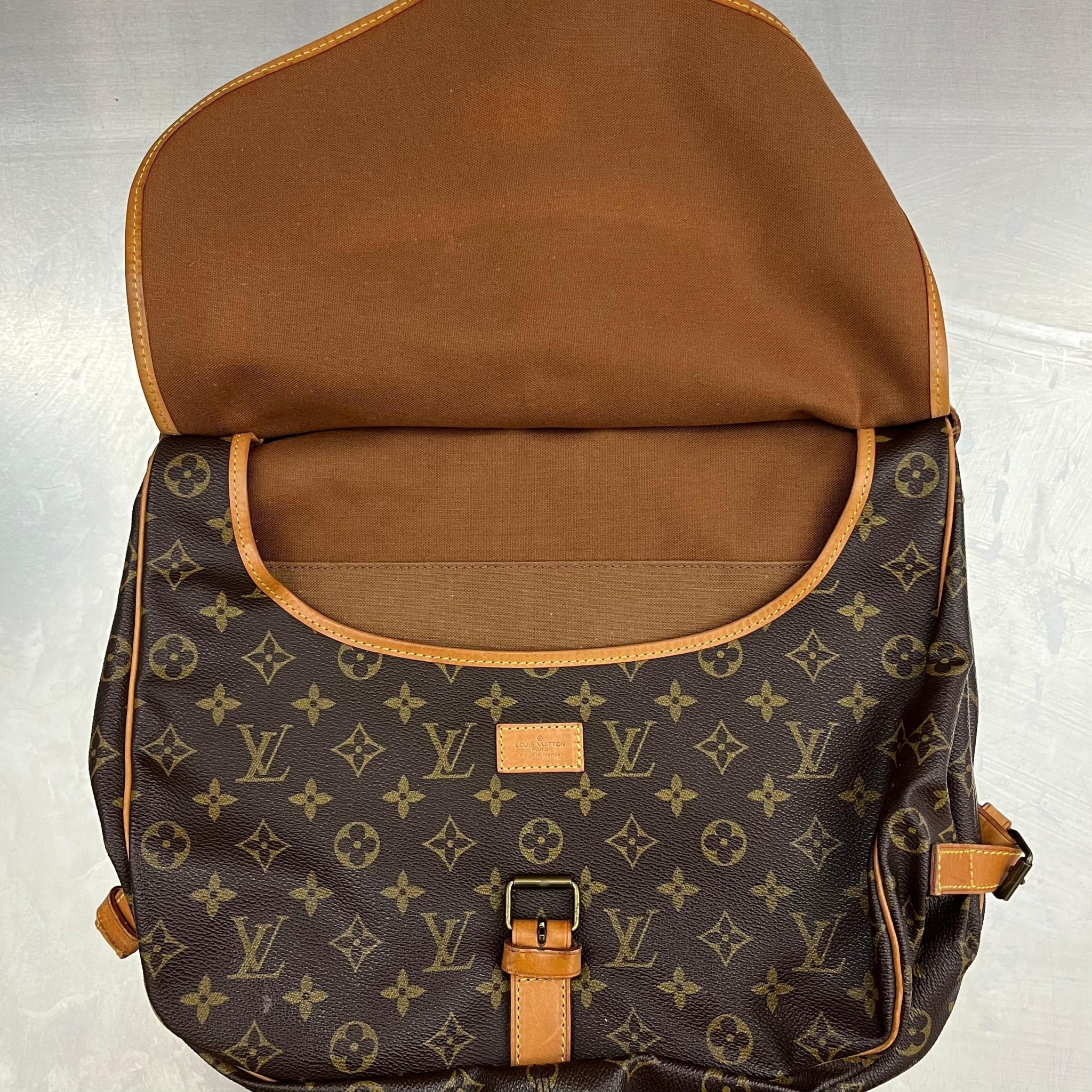 Louis Vuitton Saumur 35 Monogram von 1989