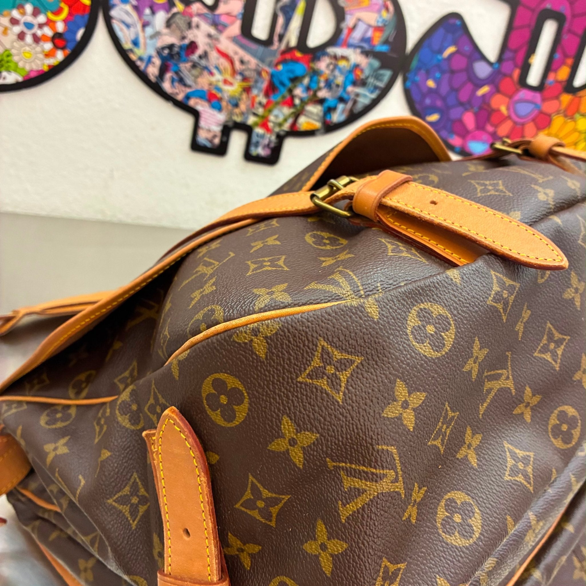 Louis Vuitton Saumur 43 Monogramm