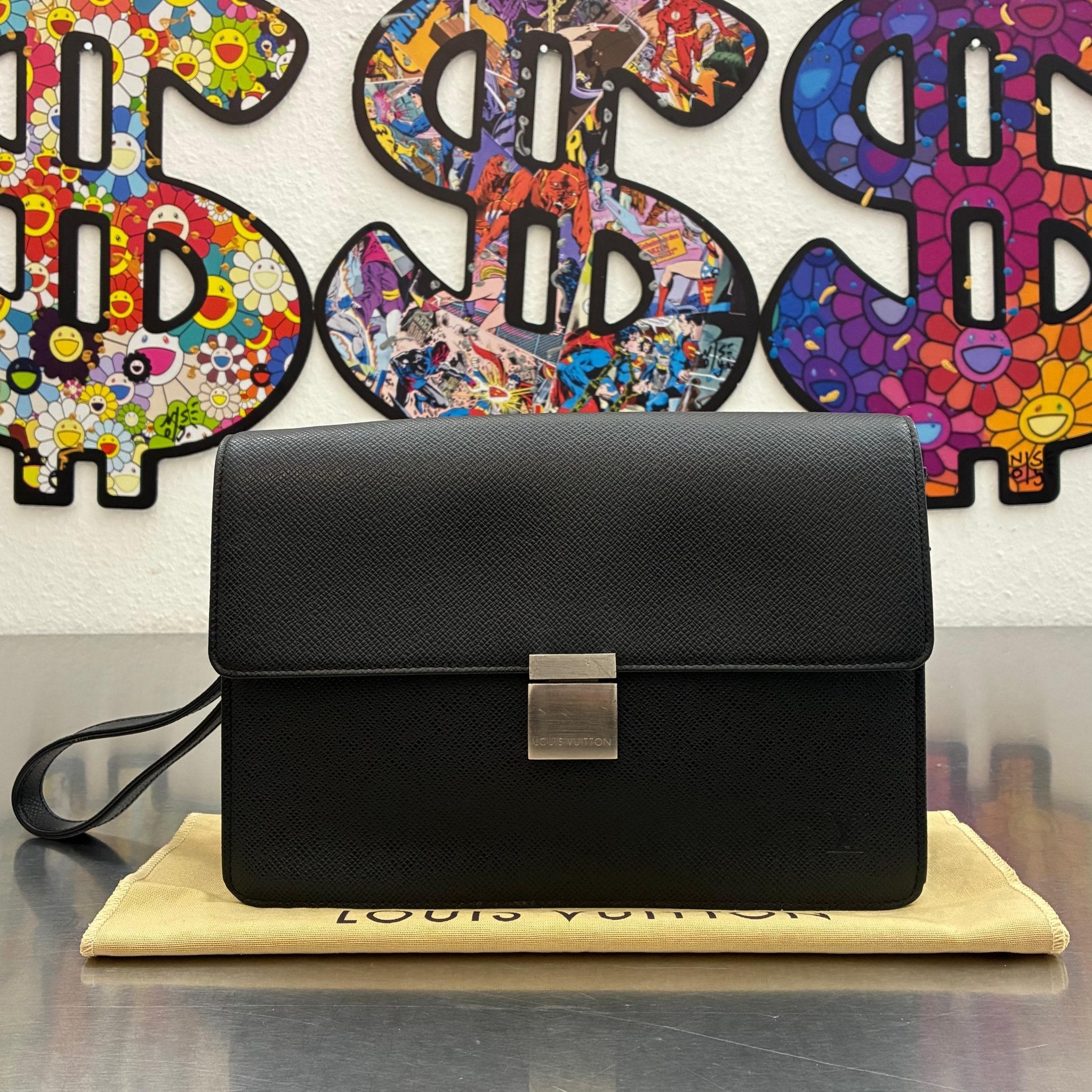Louis Vuitton Selenga Taiga
