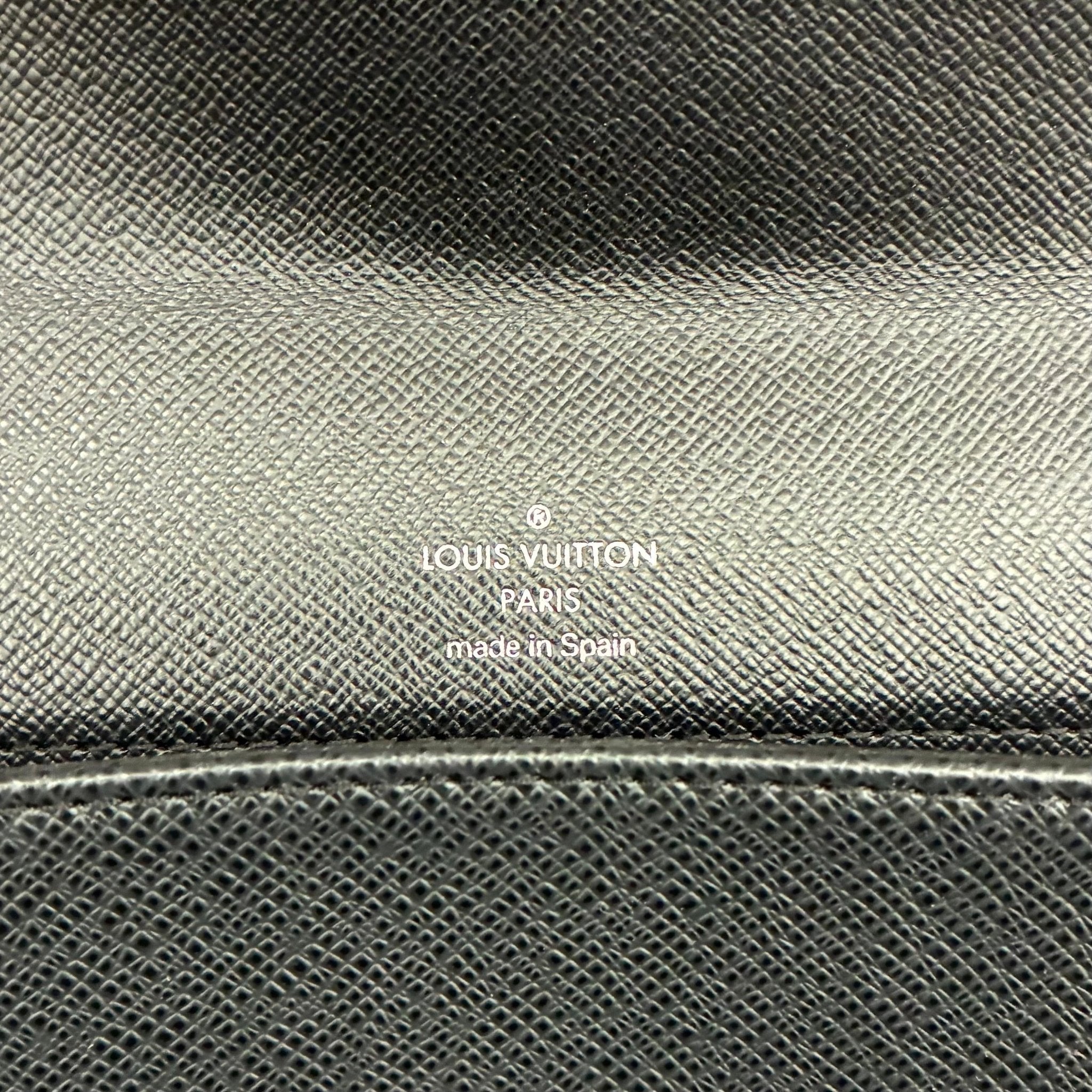 Louis Vuitton Selenga Taiga