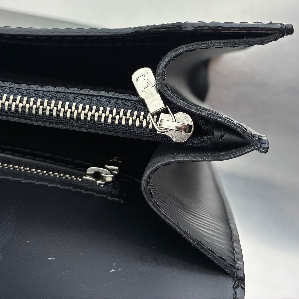 Louis Vuitton Sévigné GM Epi