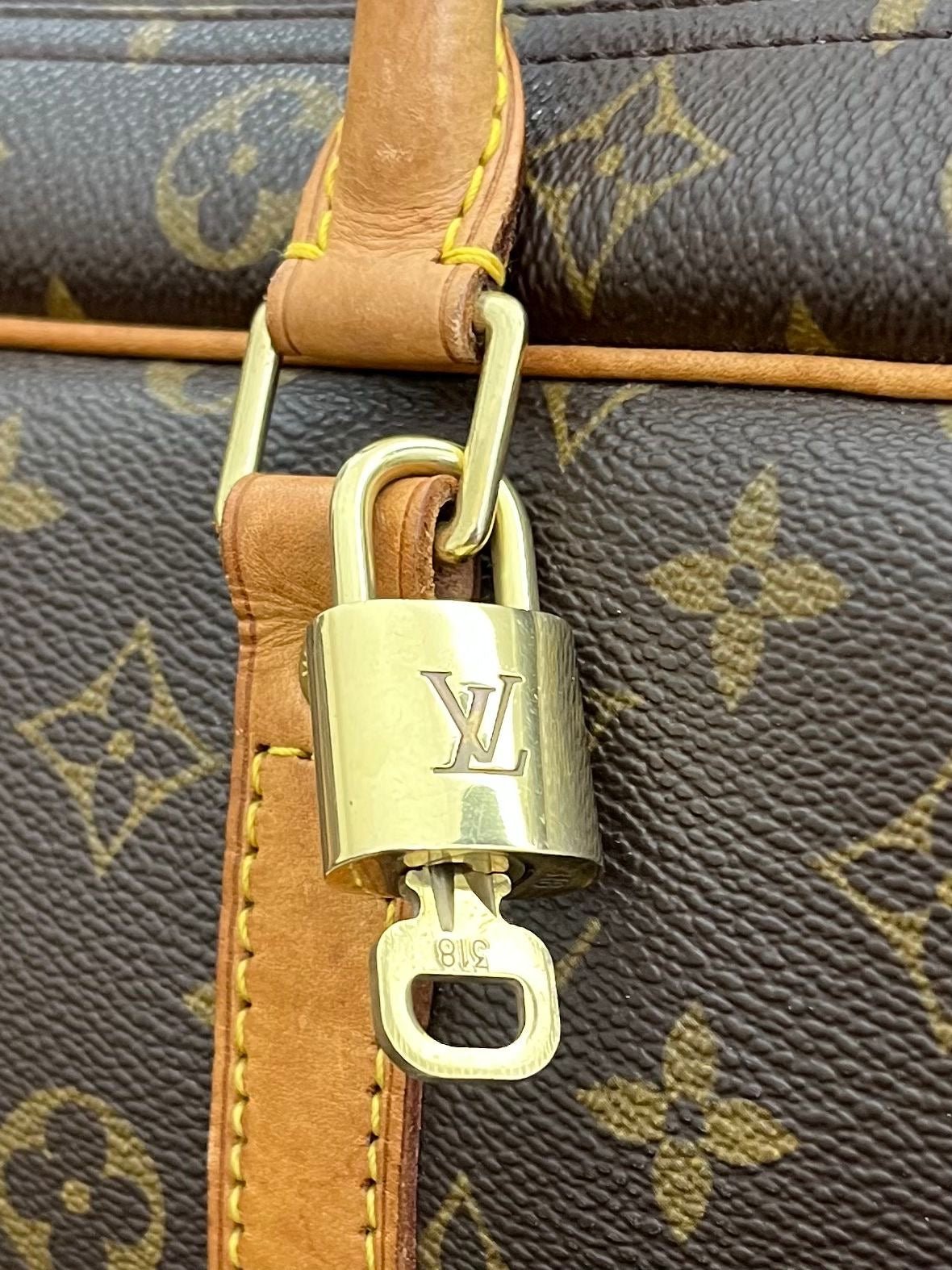 Louis Vuitton Sirius 45