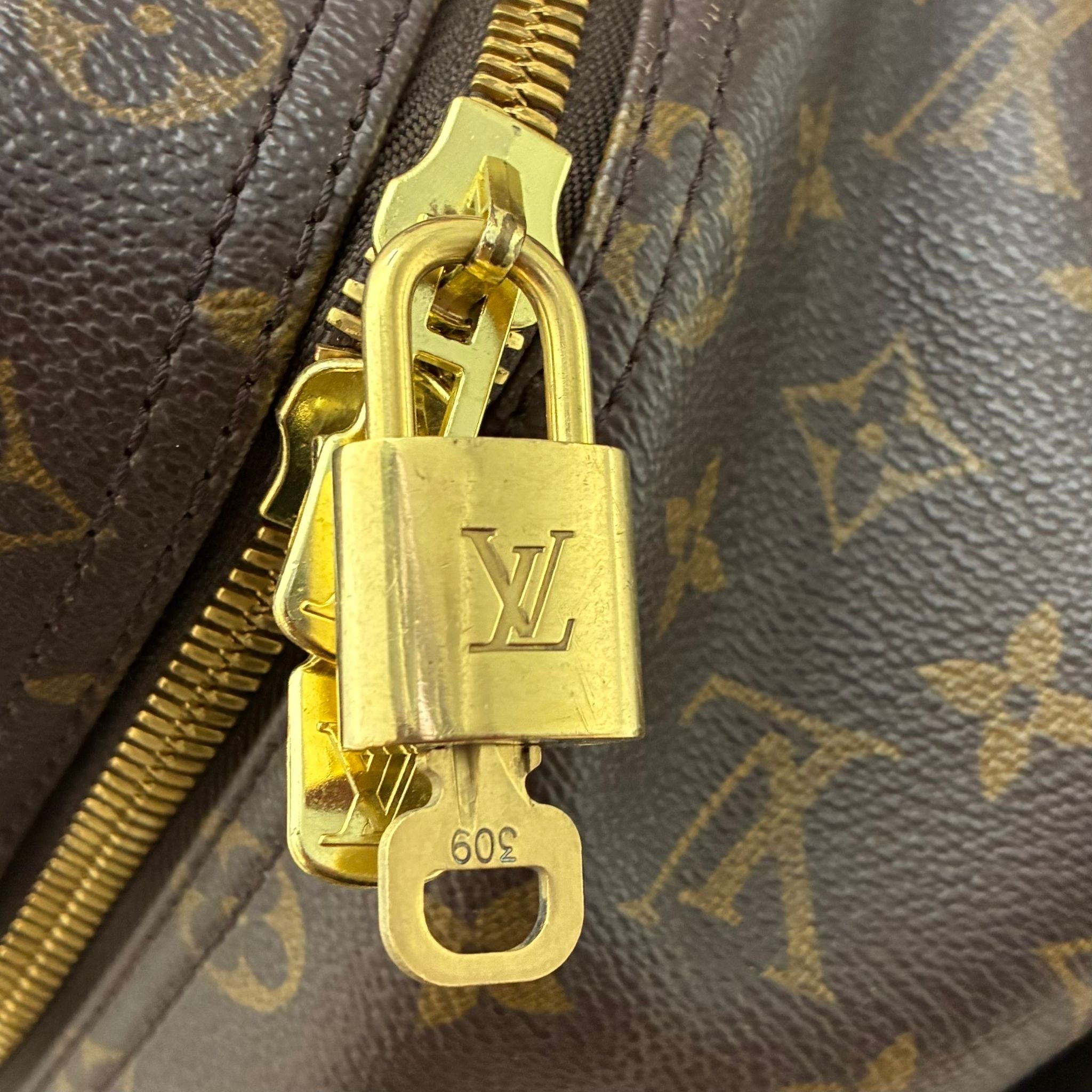 Louis Vuitton Sirius 45 Monogram