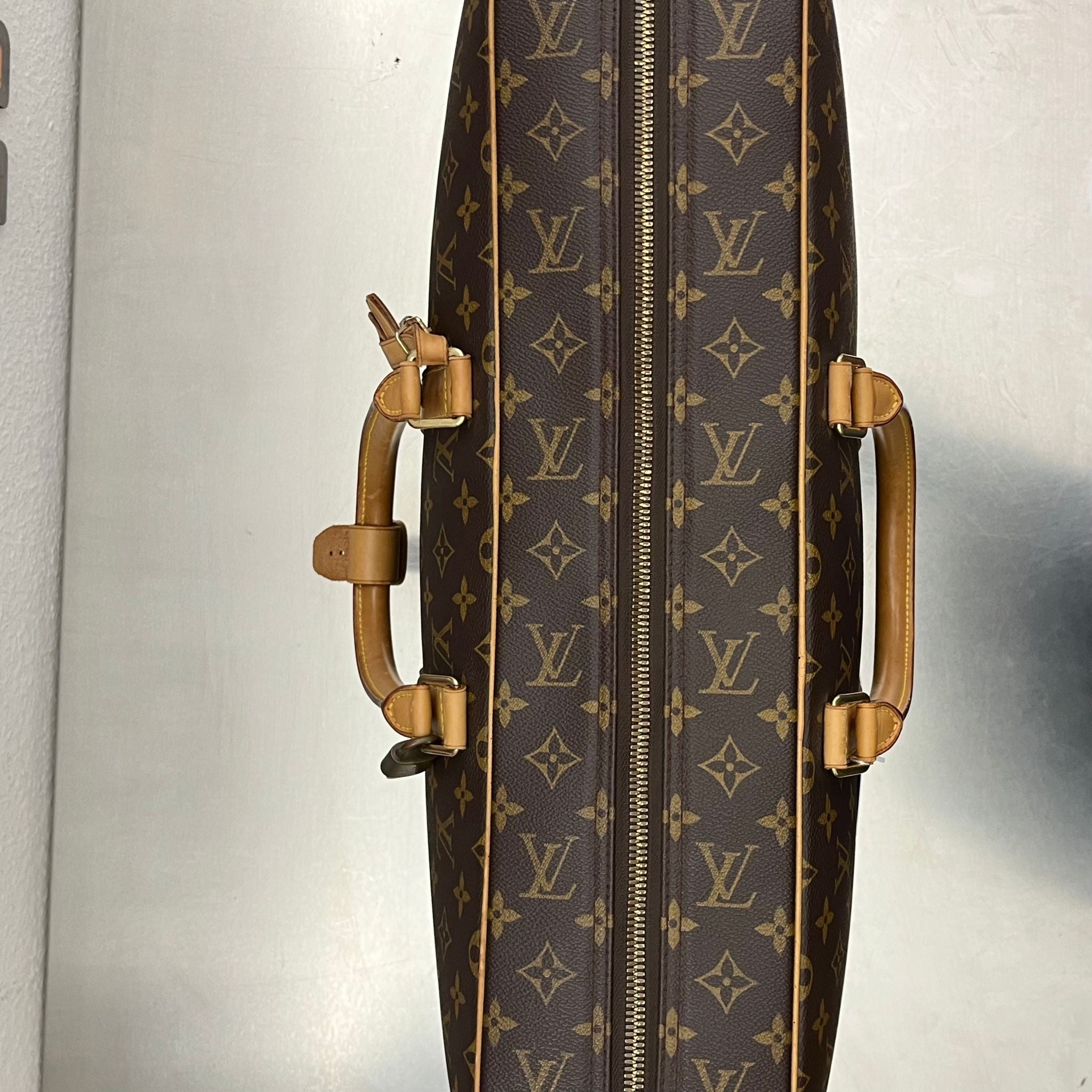 Louis Vuitton Sirius 50 Monogram