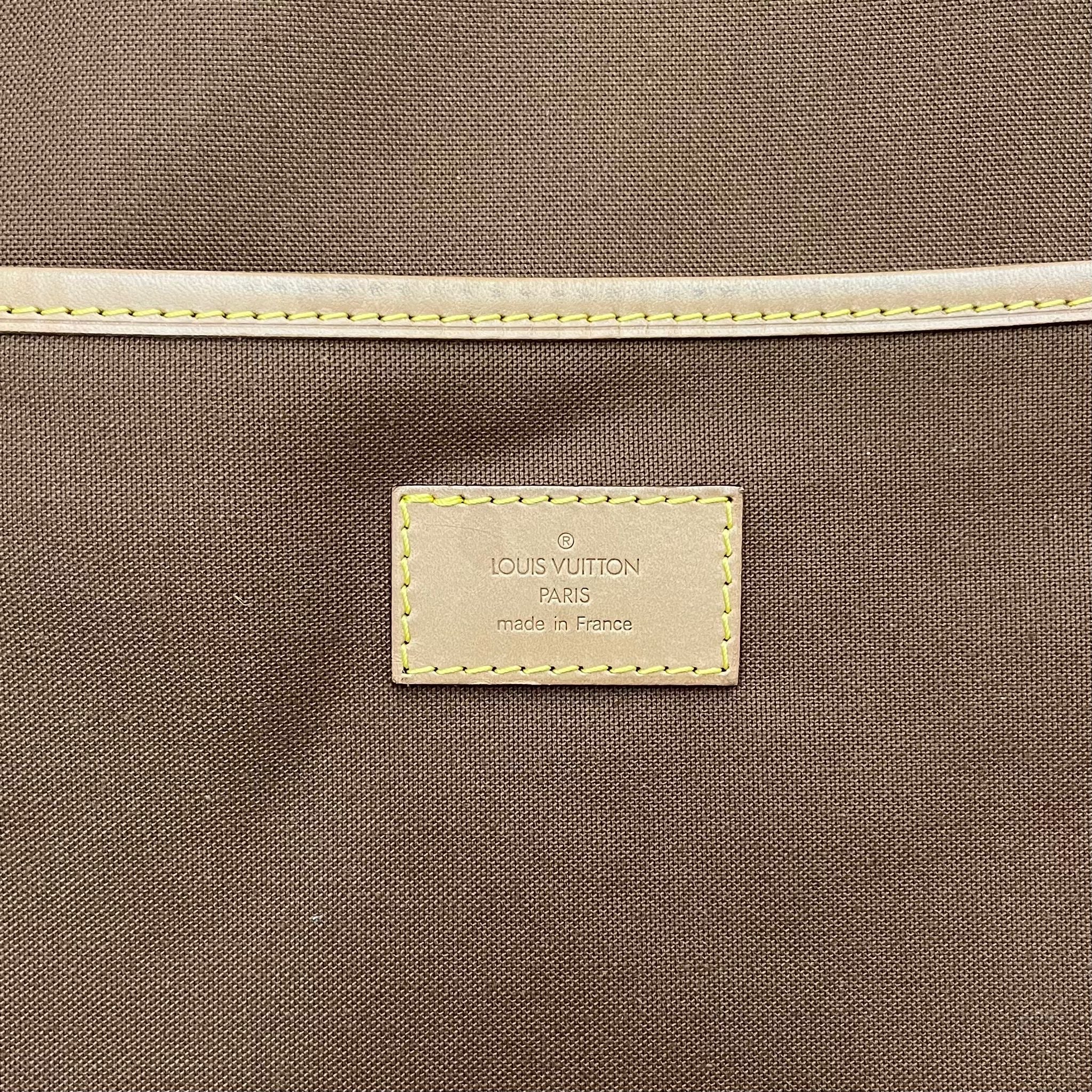 Louis Vuitton Sirius 50 Monogram