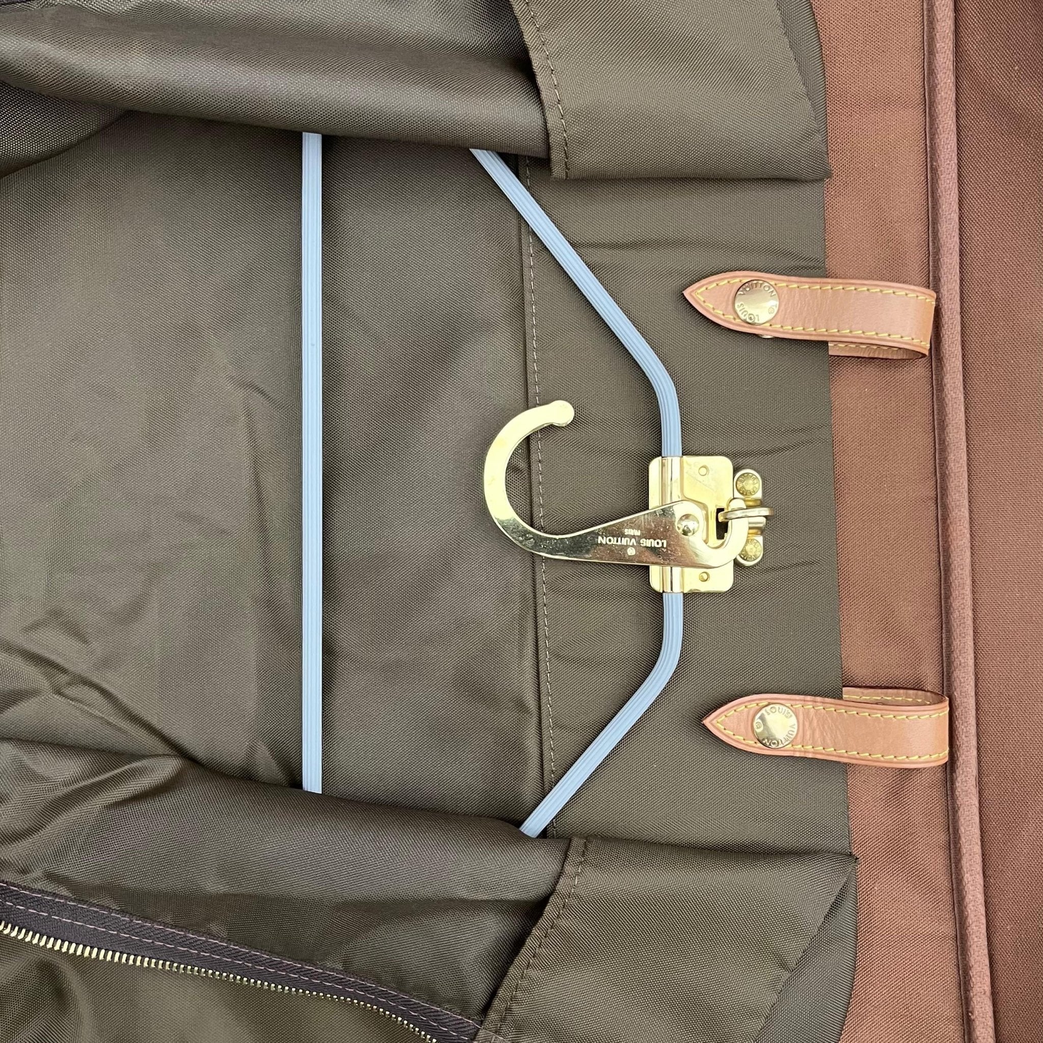 Louis Vuitton Sirius 50 Monogram