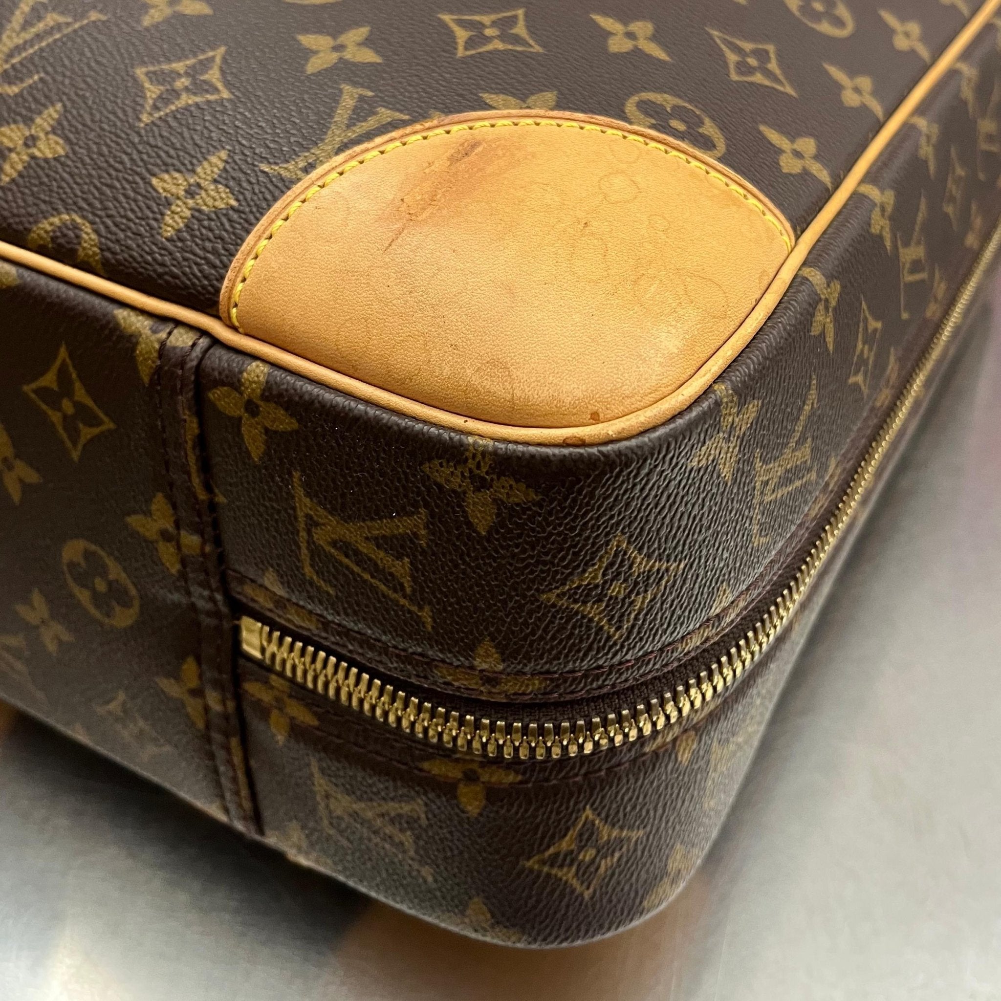 Louis Vuitton Sirius 50 Monogram