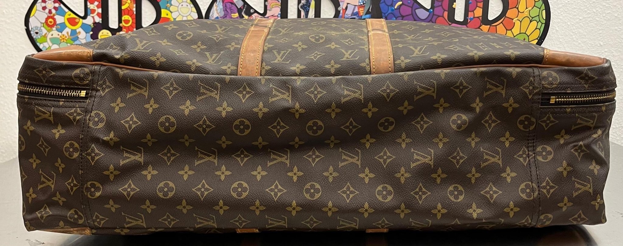 Louis Vuitton Sirius 65