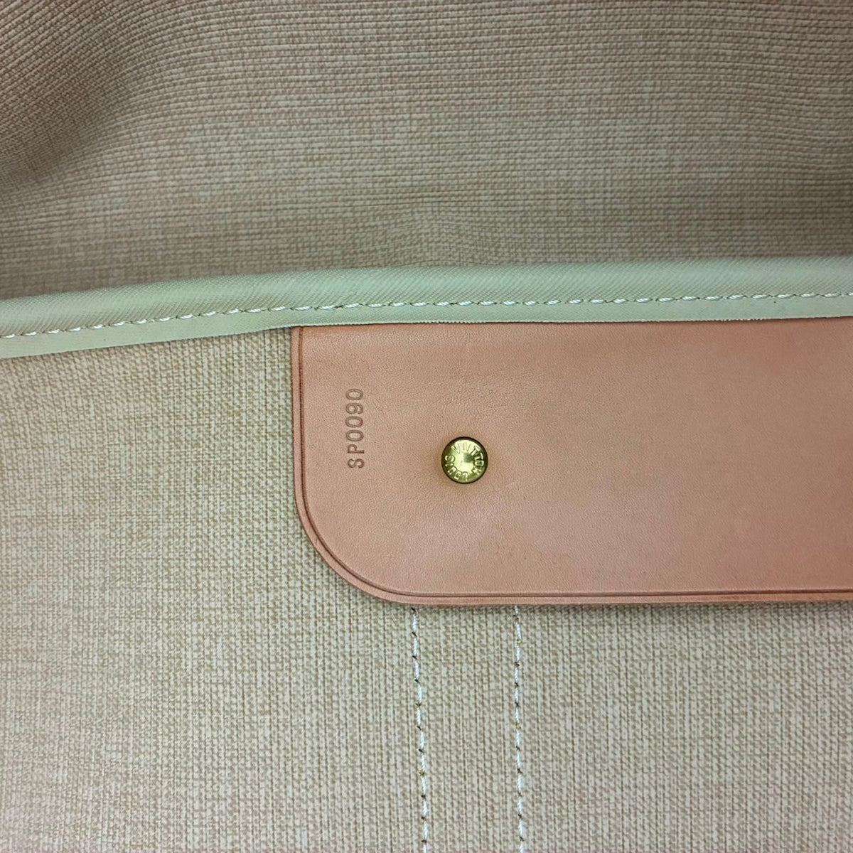 Louis Vuitton Sirius 70 Monogram