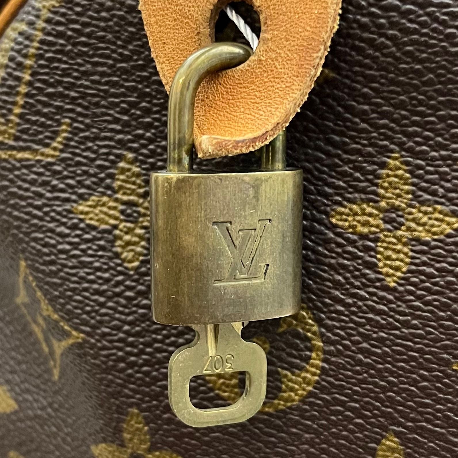 Louis Vuitton Speedy 40 Monogram 1987