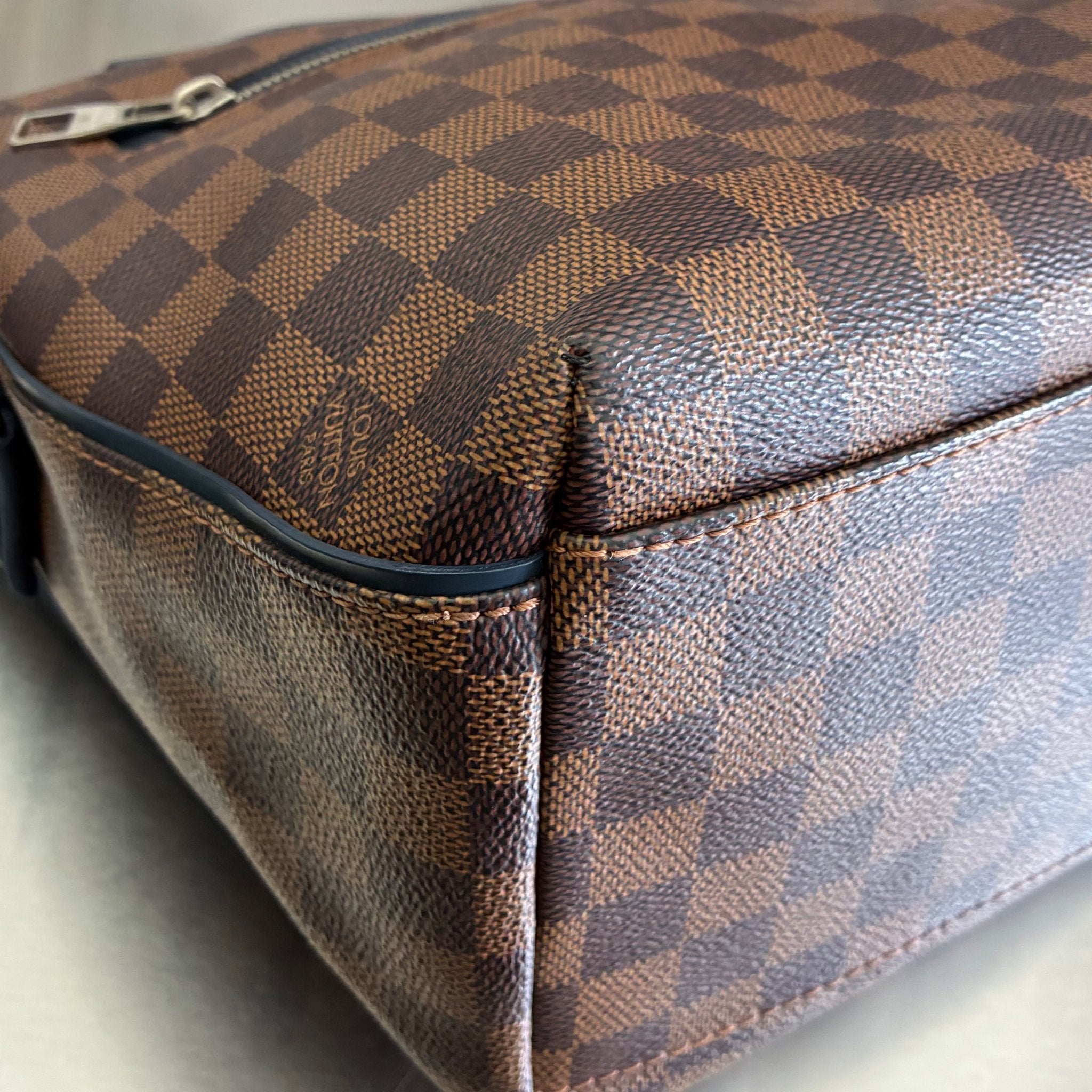 Louis Vuitton Sprinter Messenger Damier Ebene