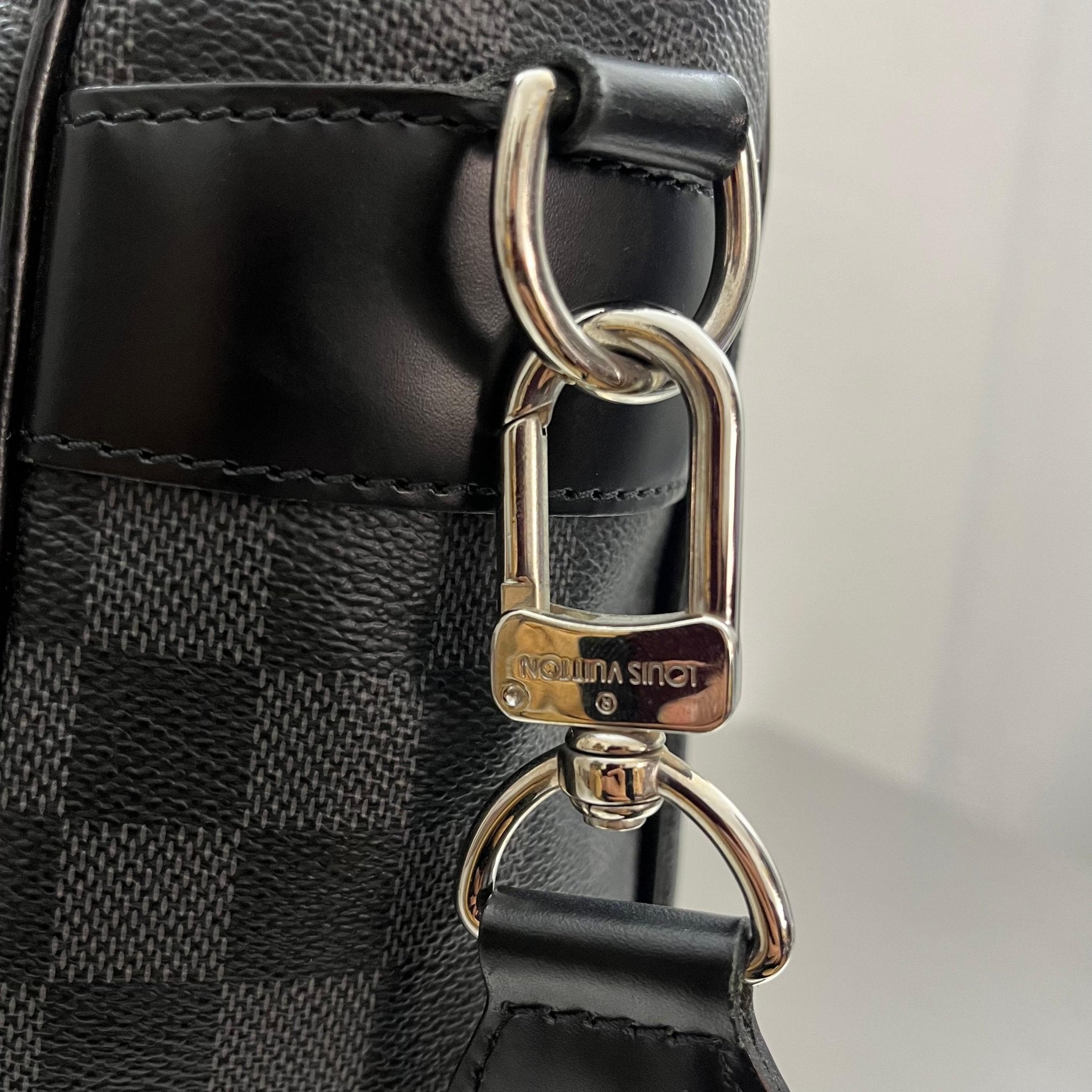 Louis Vuitton Tadao Damier