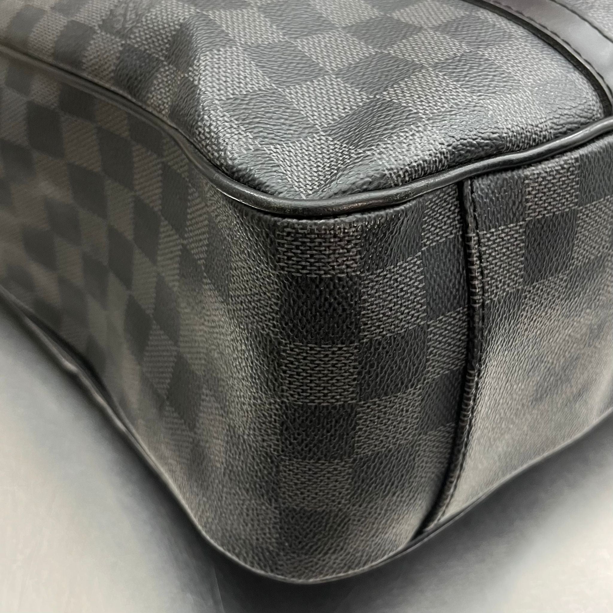 Louis Vuitton Tadao Damier