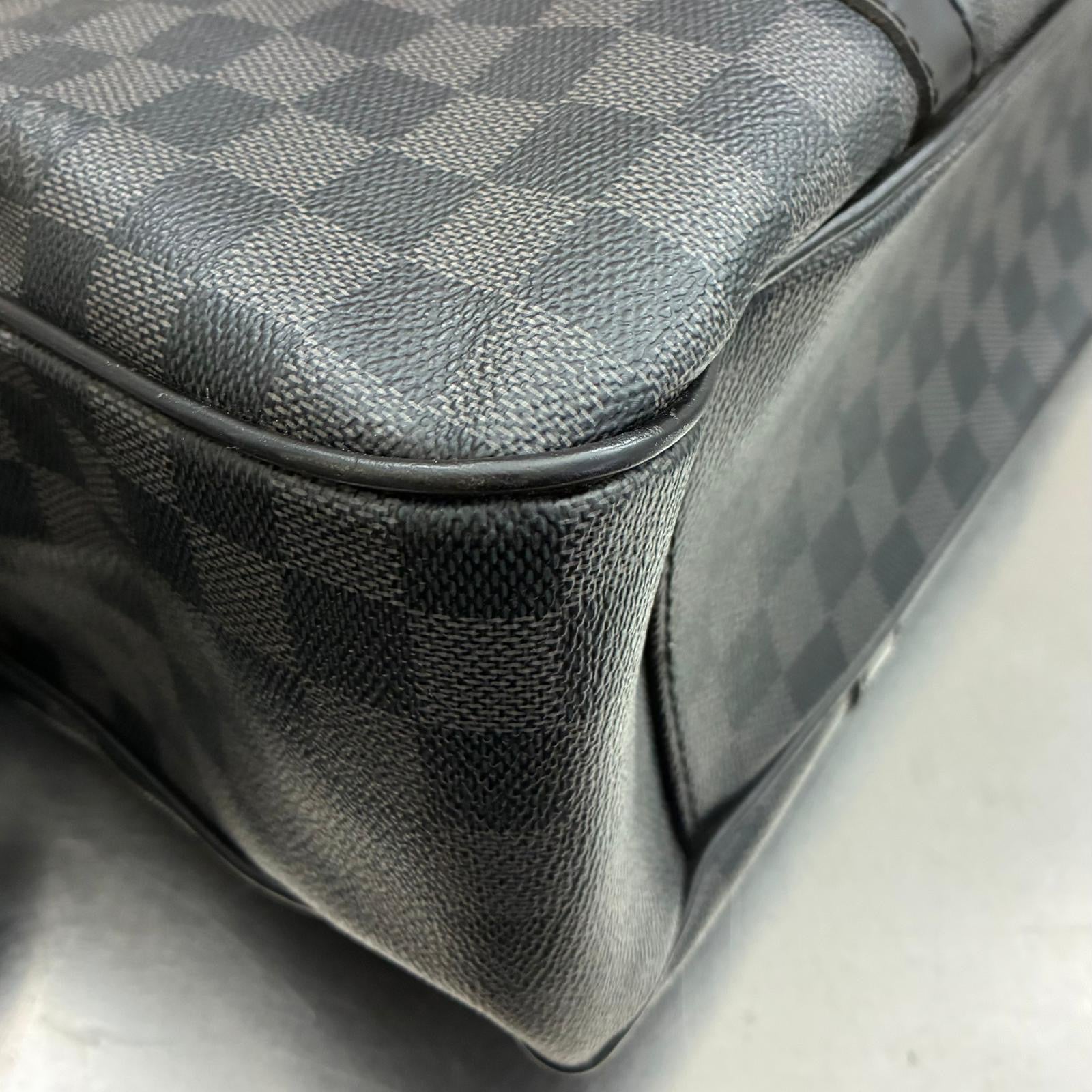 Louis Vuitton Tadao Damier Graphit