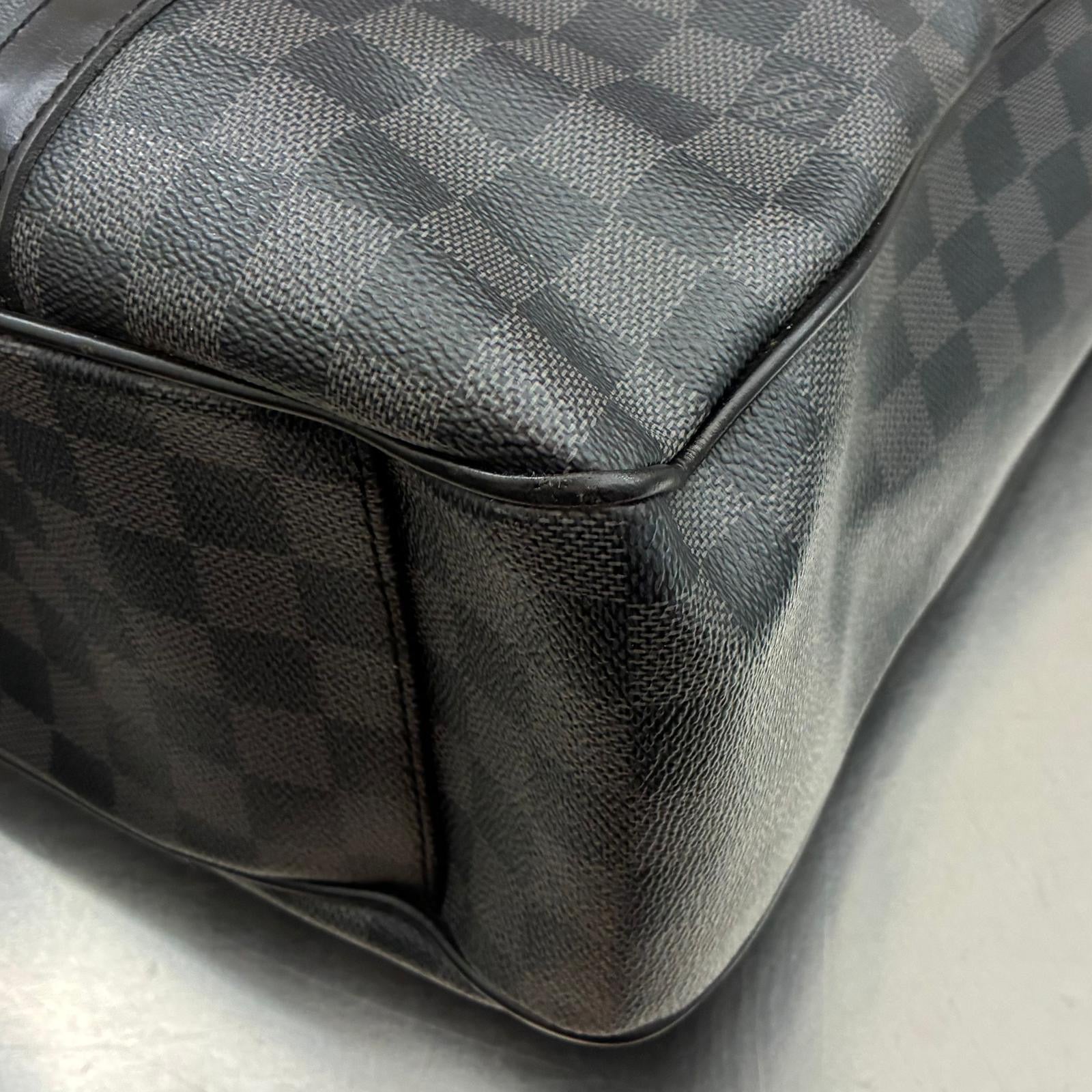 Louis Vuitton Tadao Damier Graphit