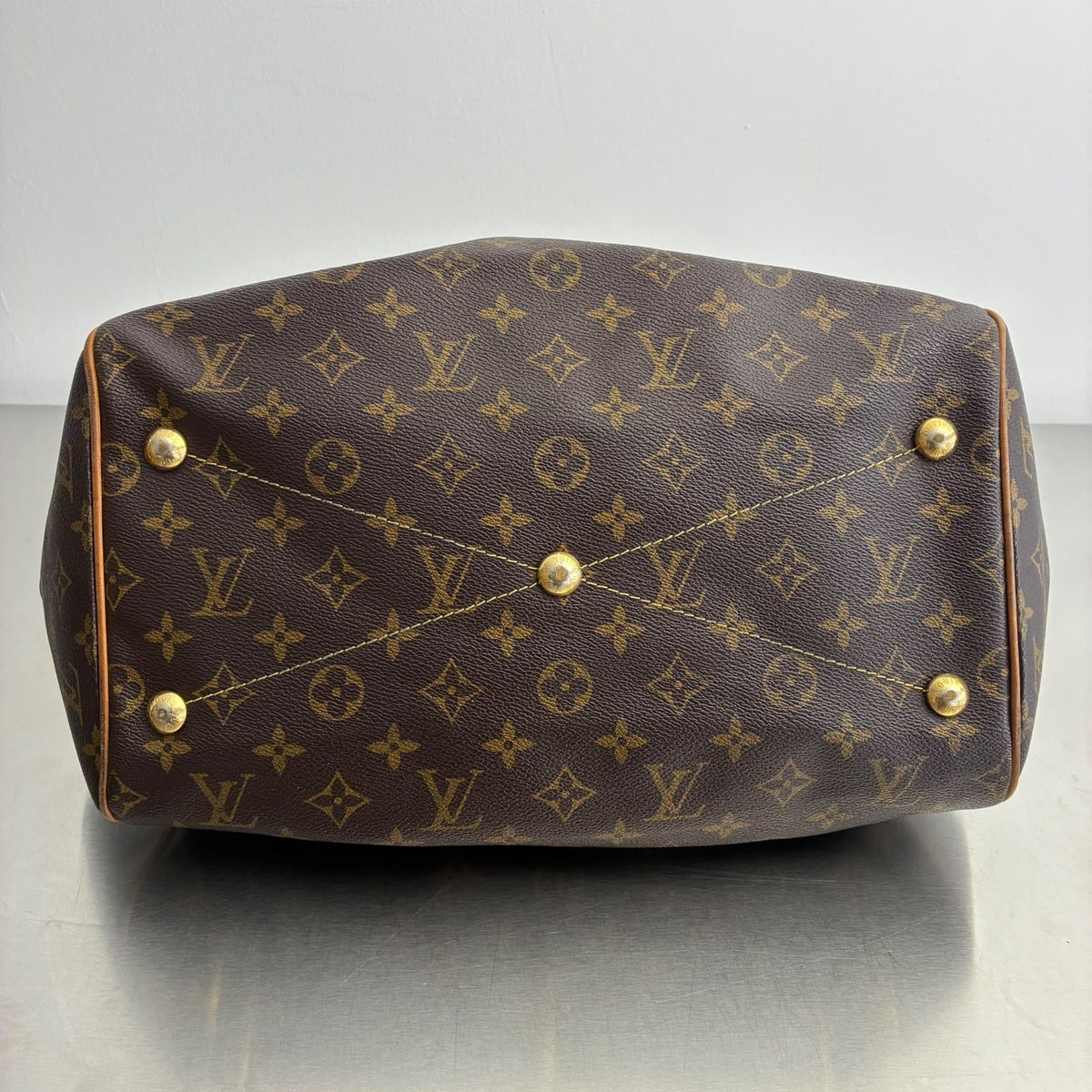 Louis Vuitton Tivoli GM Monogram