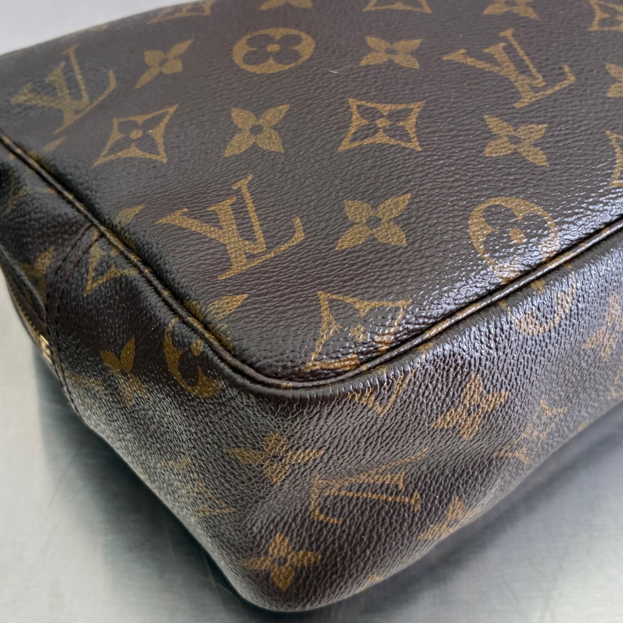 Louis Vuitton Trousse Toilette 28 Monogram von 1988