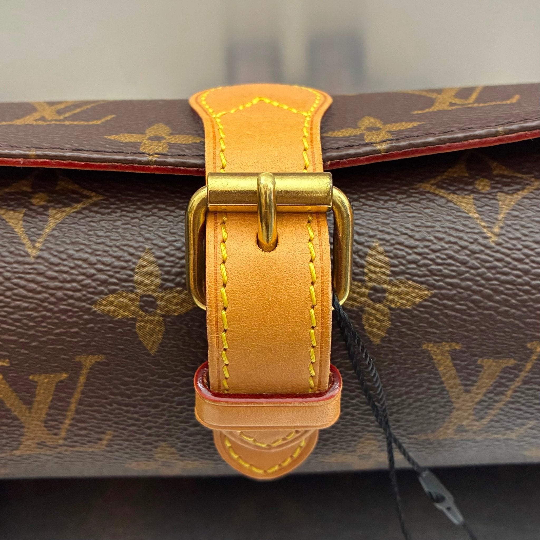 Louis Vuitton Uhrenetui Monogram