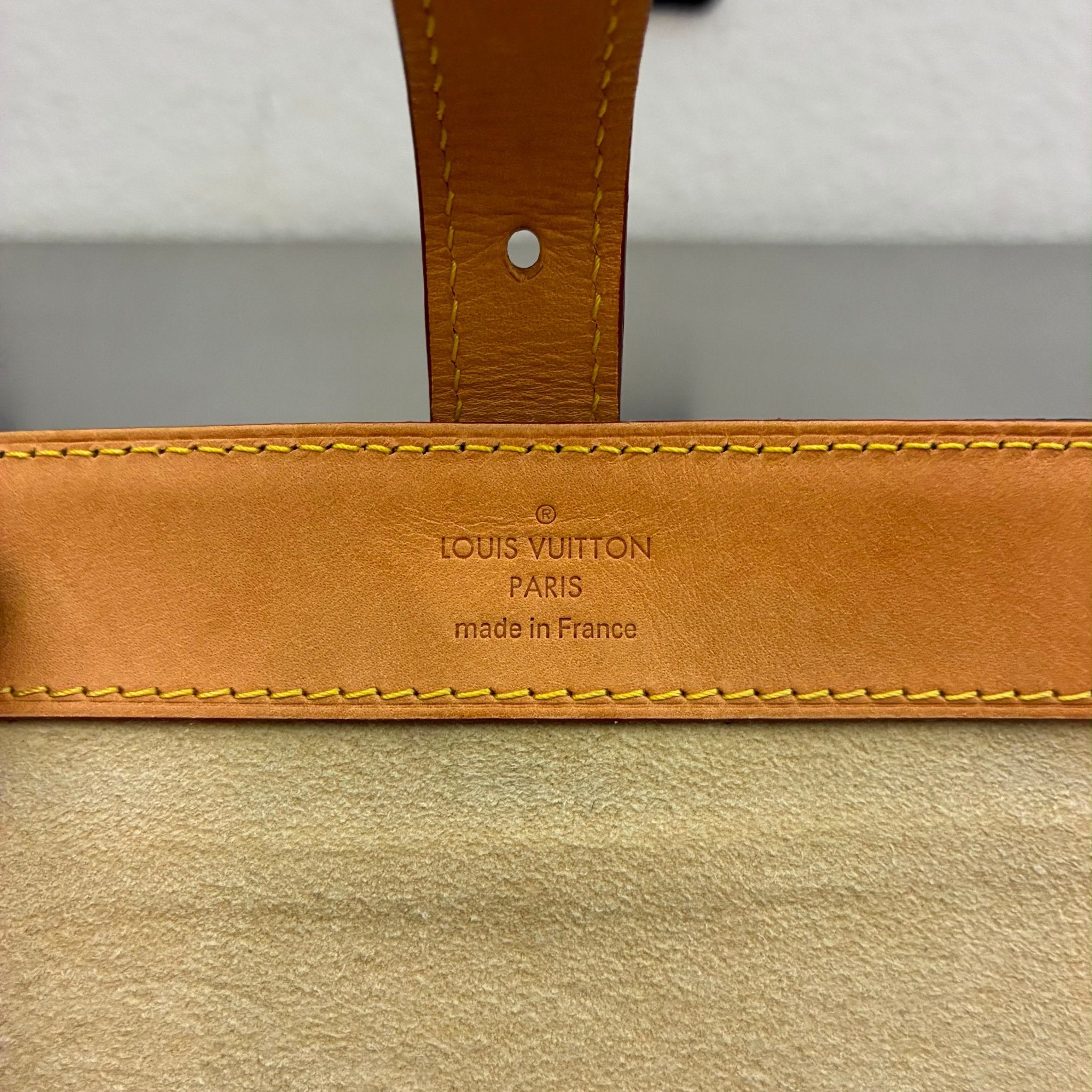 Louis Vuitton Uhrenetui Monogram