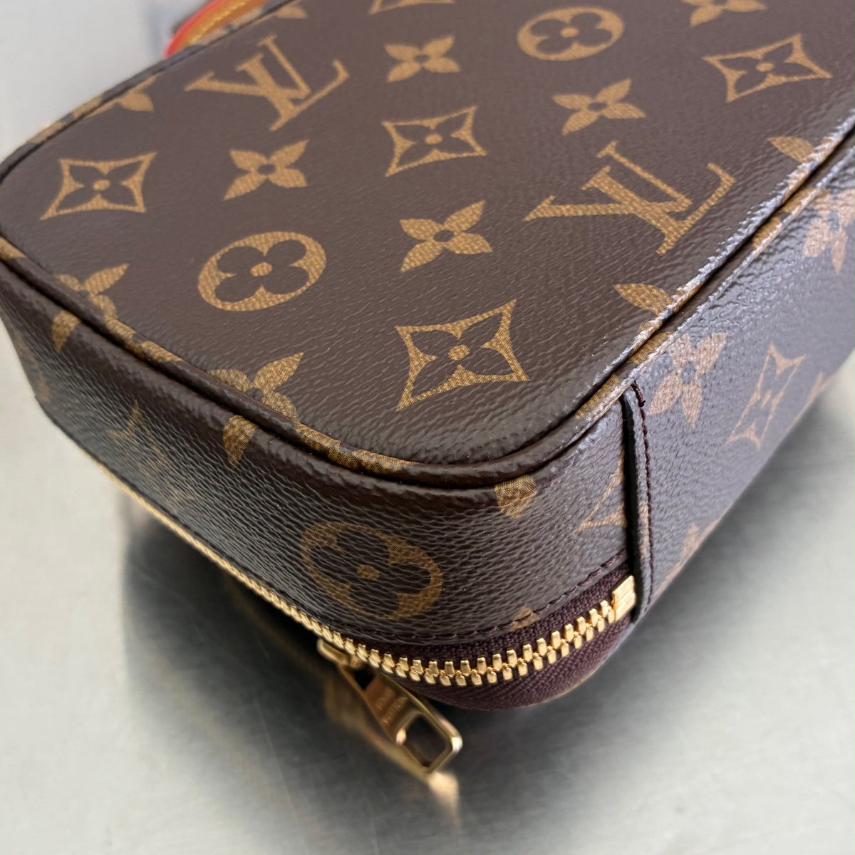 Louis Vuitton Utility Crossbody Monogram