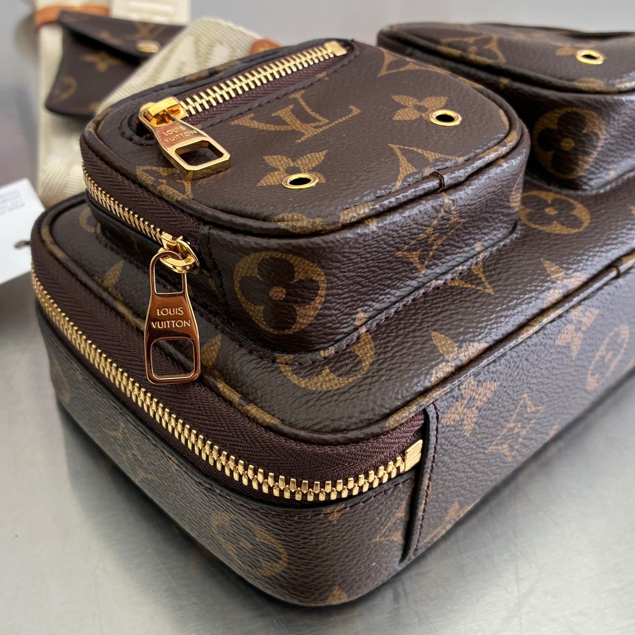 Louis Vuitton Utility Crossbody Monogram
