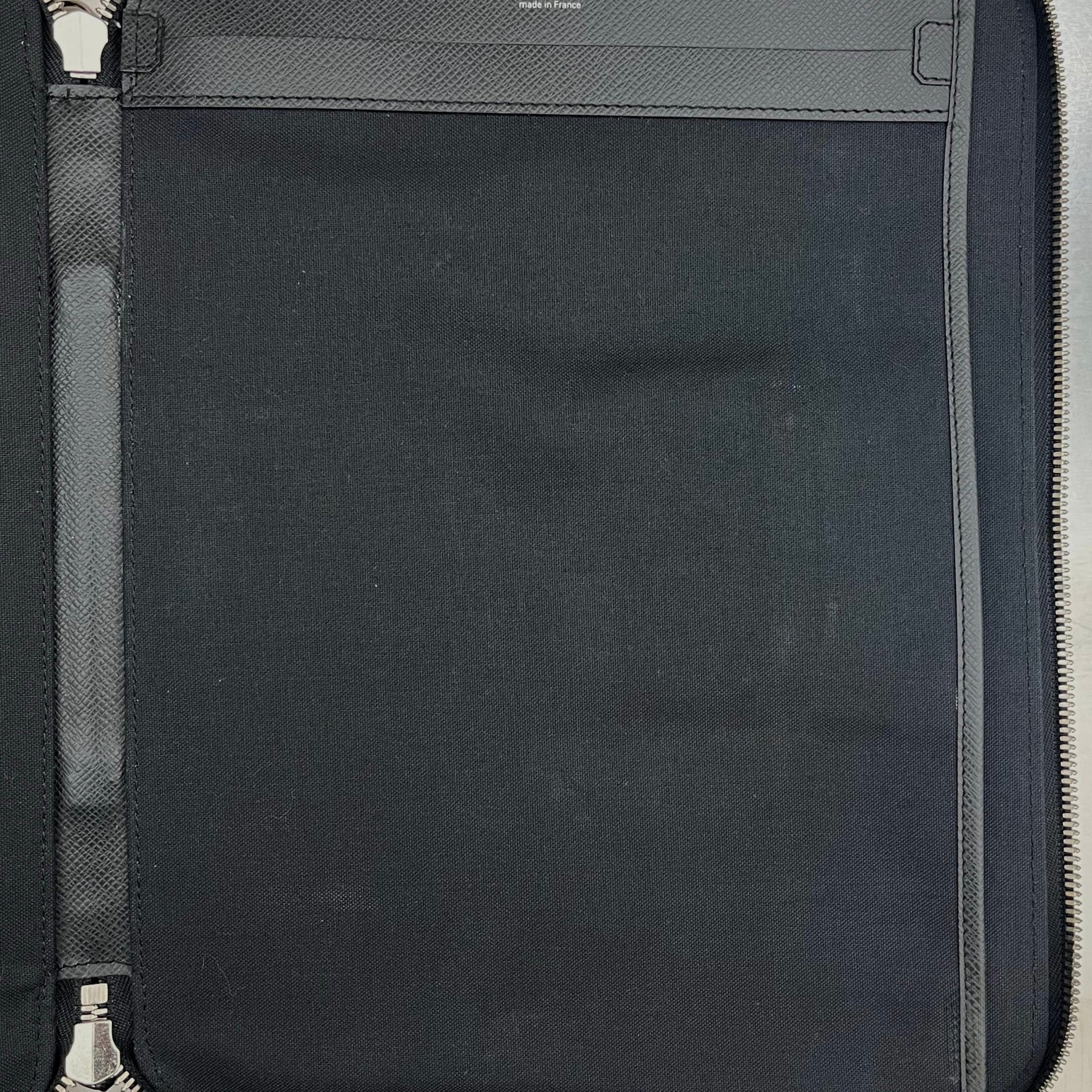 Louis Vuitton Vladimir Taiga