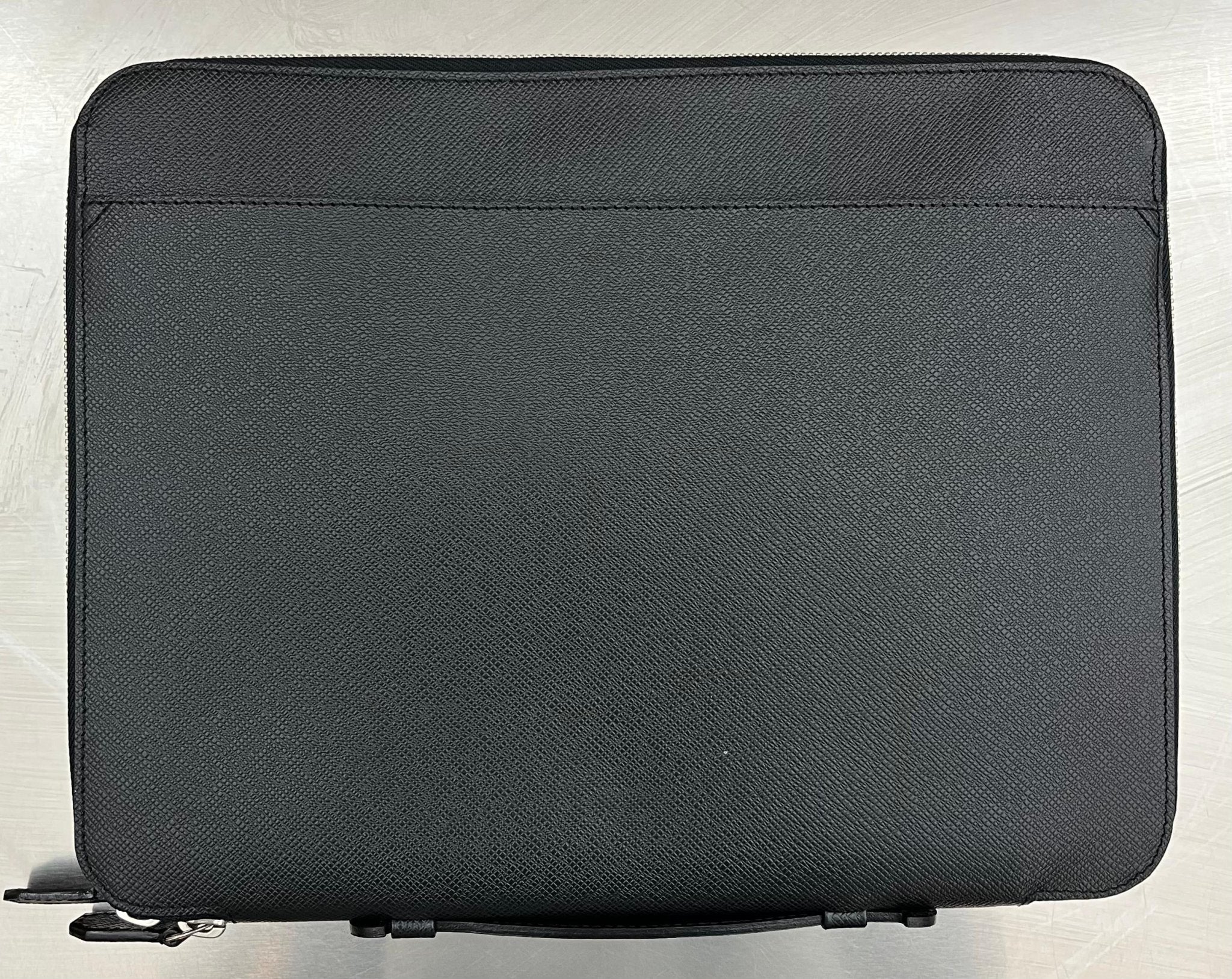 Louis Vuitton Vladimir Taiga