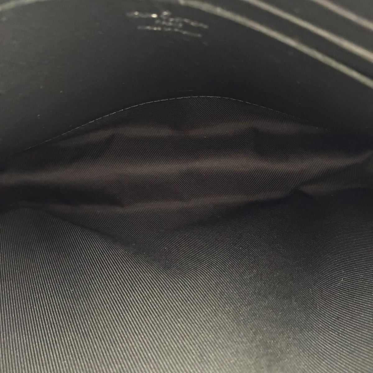Louis Vuitton Voyage MM Eclipse