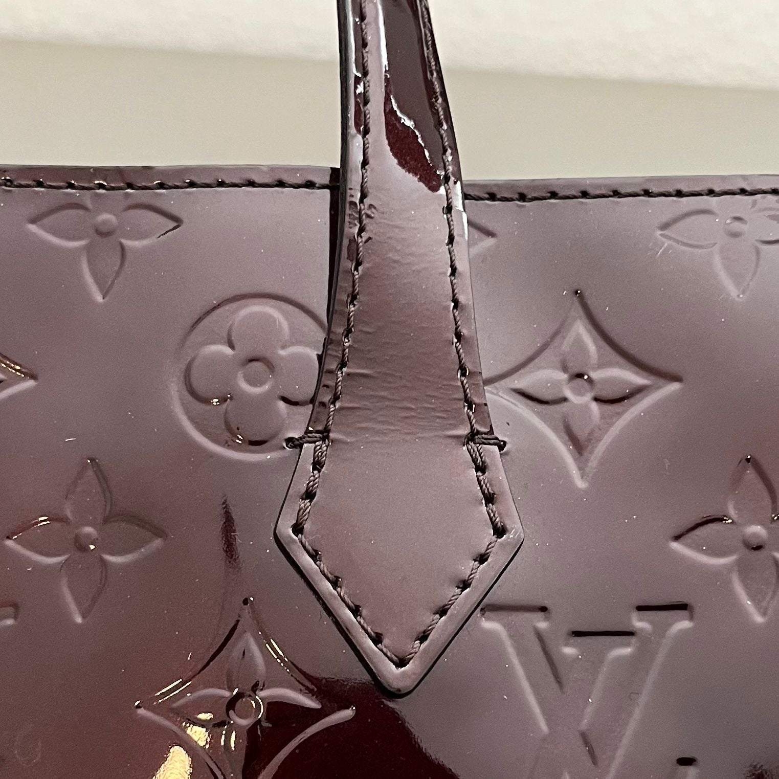 Louis Vuitton Wilshire PM Vernis