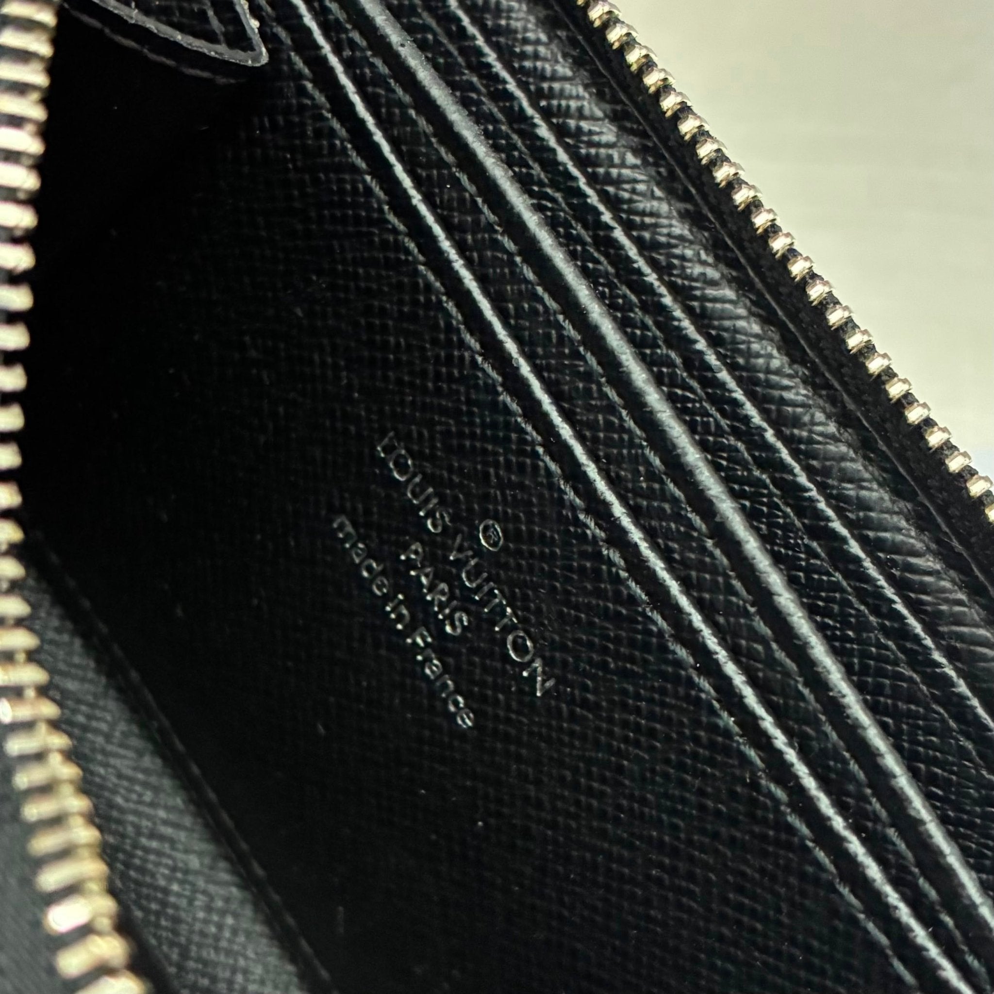 Louis Vuitton Zippy Coin Damier Graphit