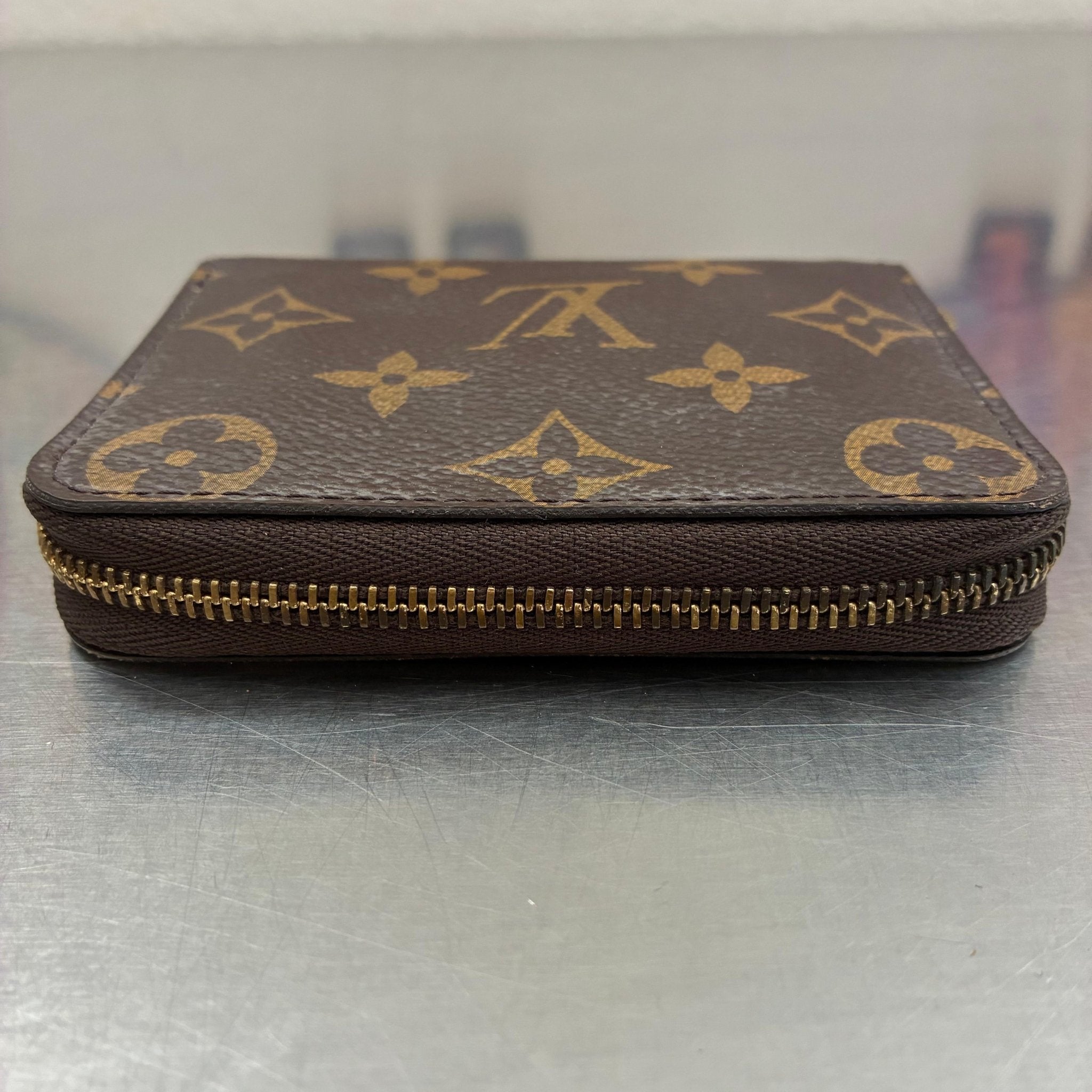 Louis Vuitton Zippy Coin Monogam