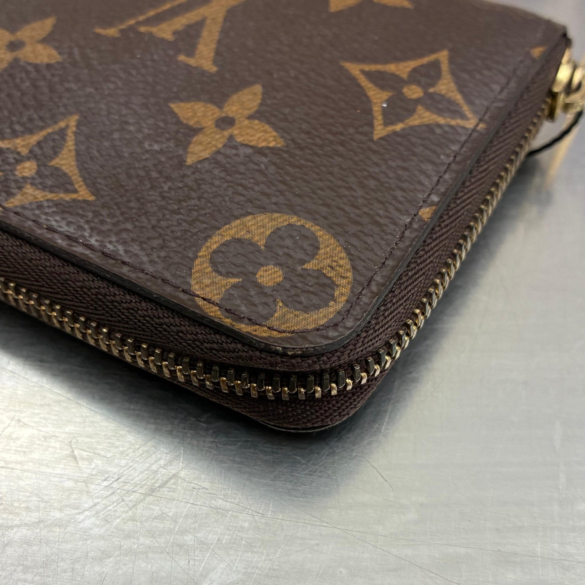 Louis Vuitton Zippy Coin Monogam