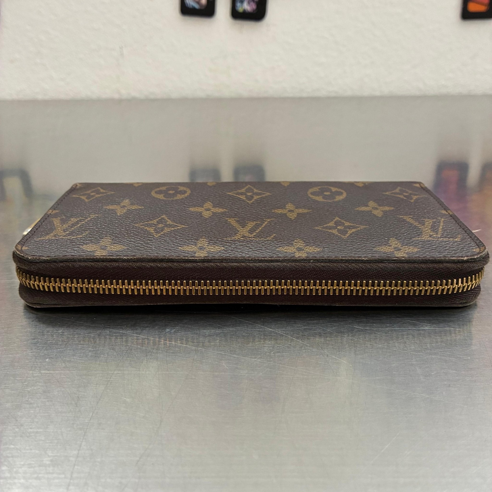 Louis Vuitton Zippy Monogram
