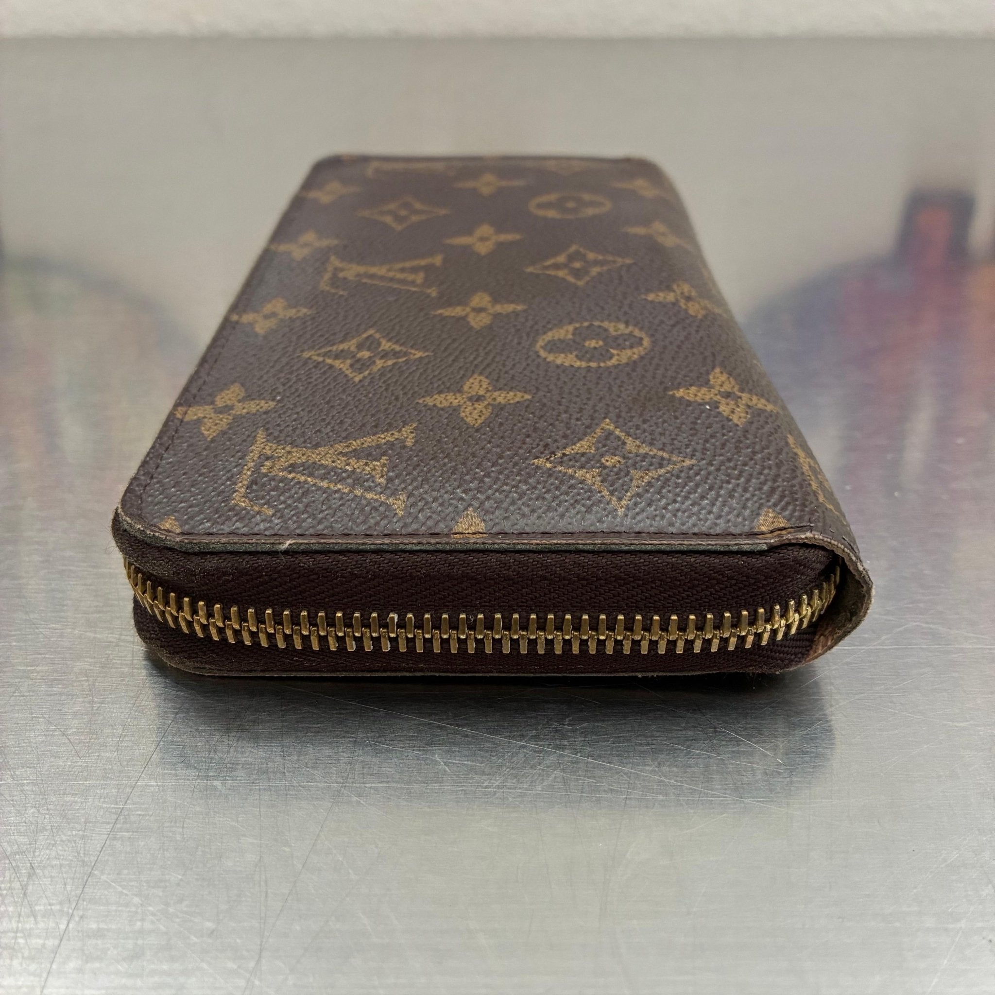Louis Vuitton Zippy Monogram