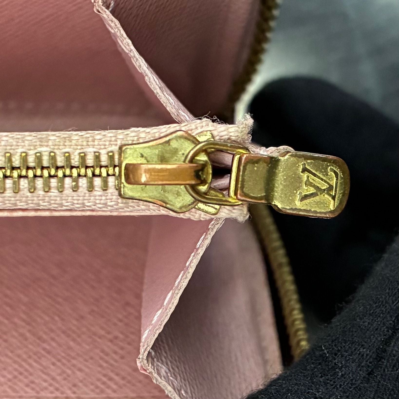 Louis Vuitton Zippy Monogram