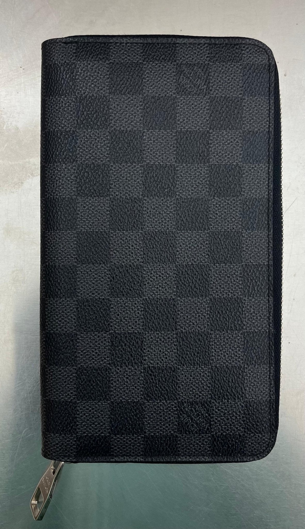Louis Vuitton Zippy Organizer Damier