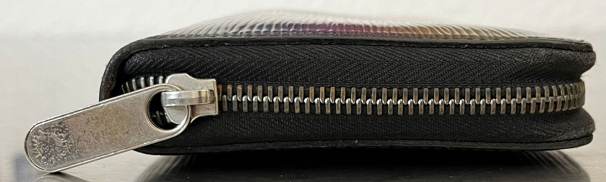Louis Vuitton Zippy Organizer Epi